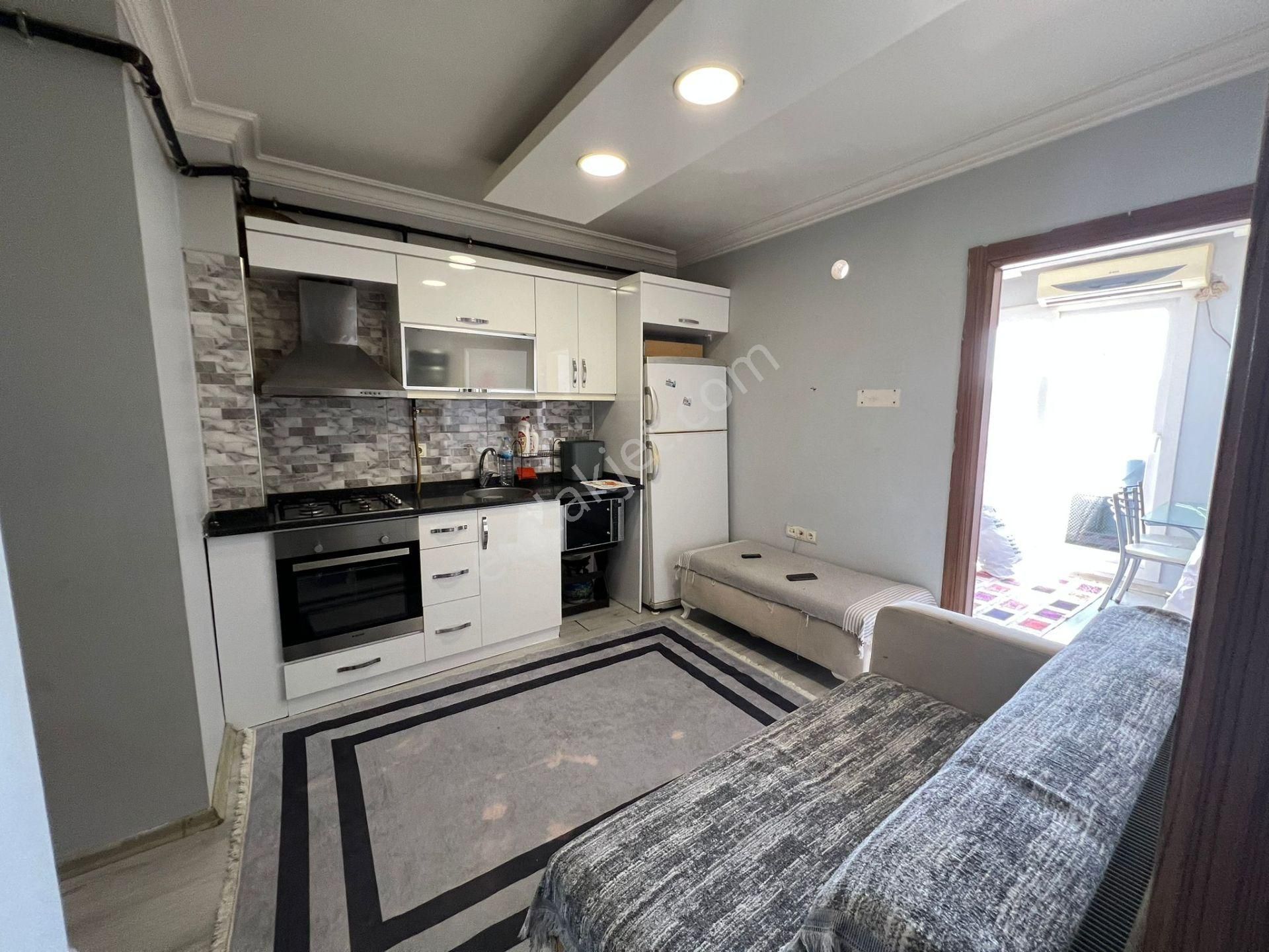 Acill Buca Atatürk Mah.de 2+1 60m2 Dgazlı Eşyalı Satılık Daire