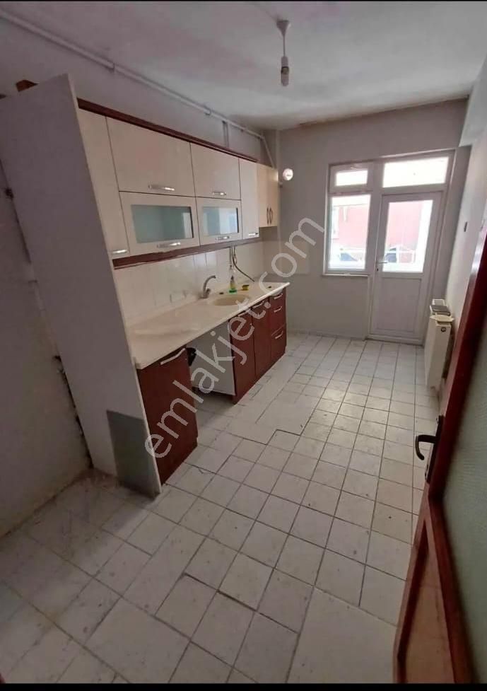 Samsun İlkadım Yenidoğan Mahallesi'nde 2+1 Kiralık Daire