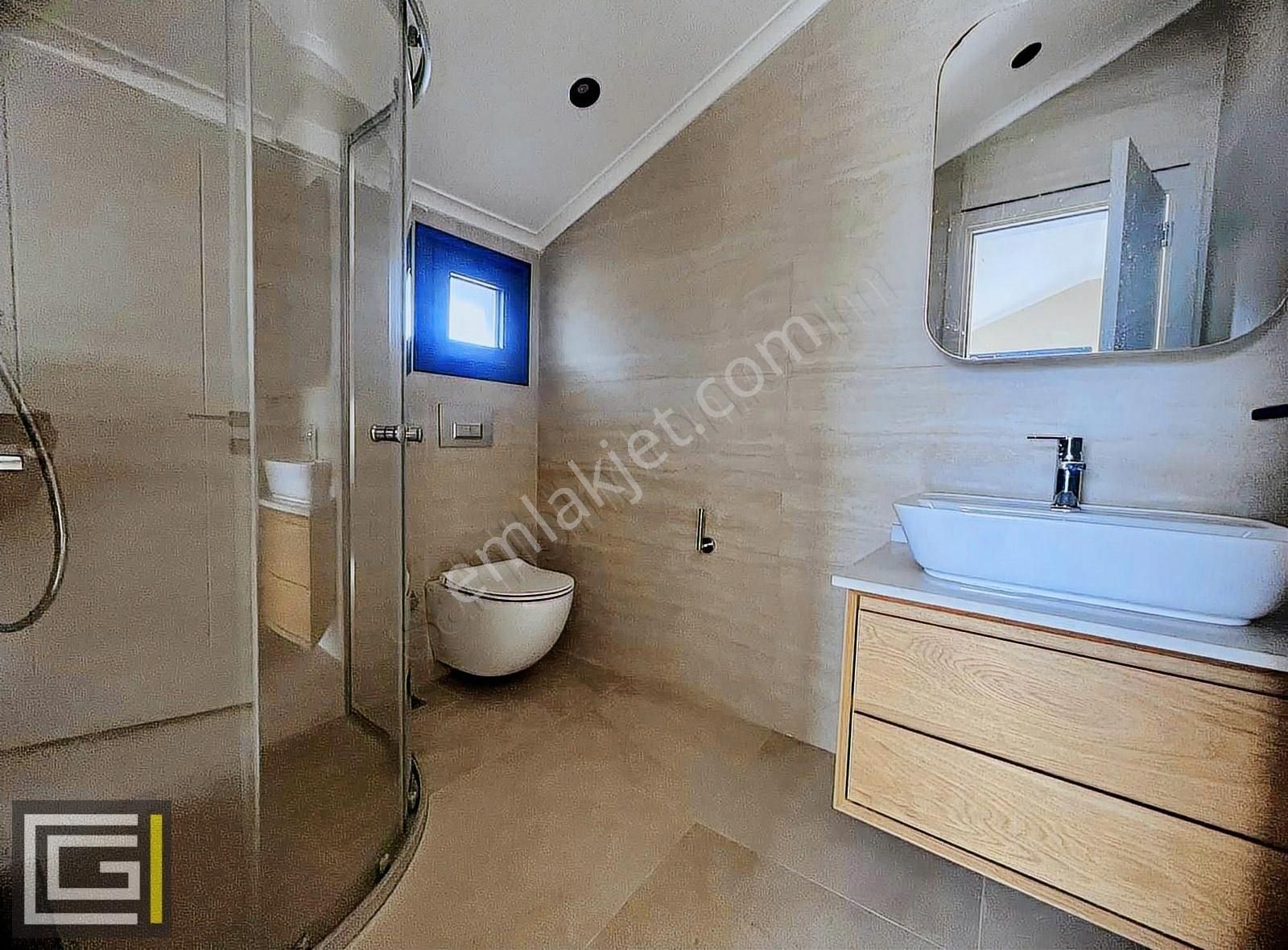 Bahçeli, Havuzlu, Hamamlı Çiftlikte 4+1 Özel Villa