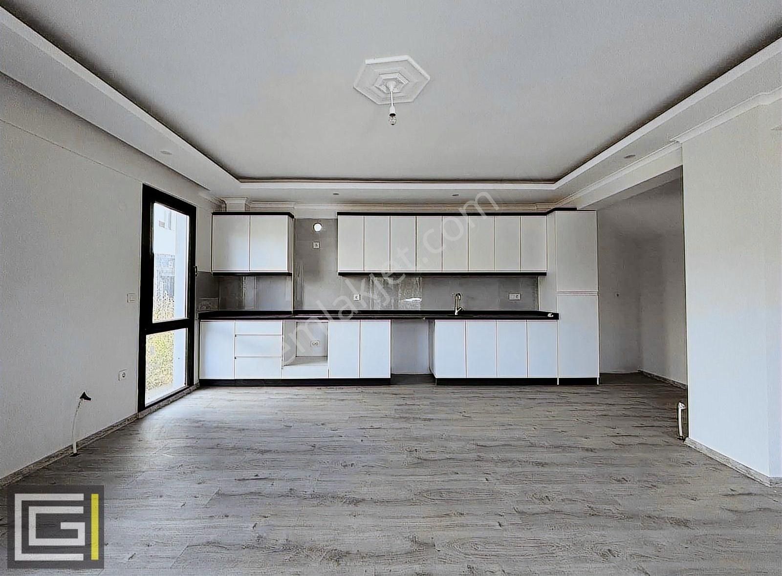 Müstakil Havuzlu Otoparklı 4+1 Geniş Kullanım Satılık Villa - Görsel 31