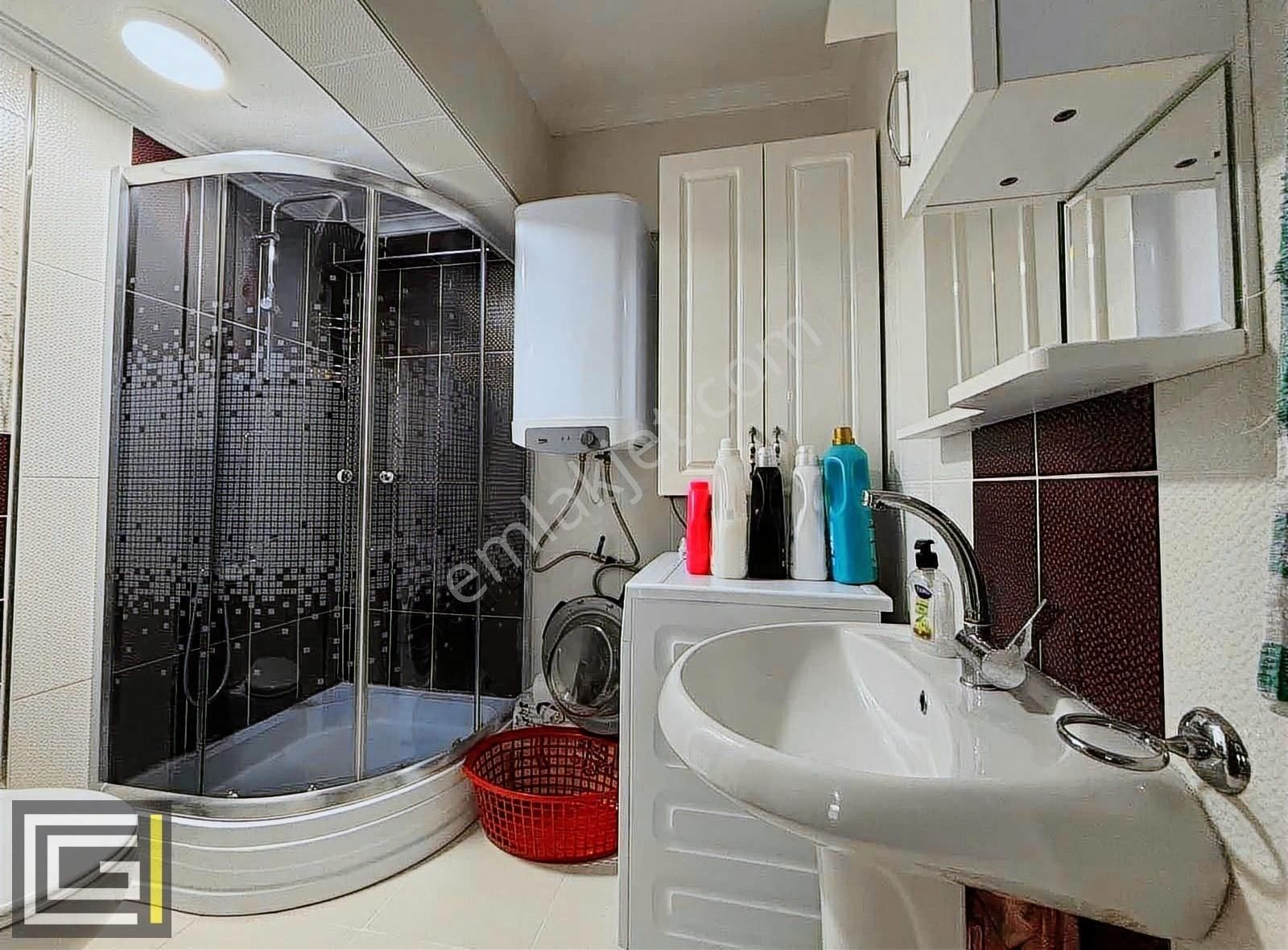 Büyük Daire İsteyenlere Kaçırılmaz Fırsat 4+1 Kaloriferli Daire - Görsel 2