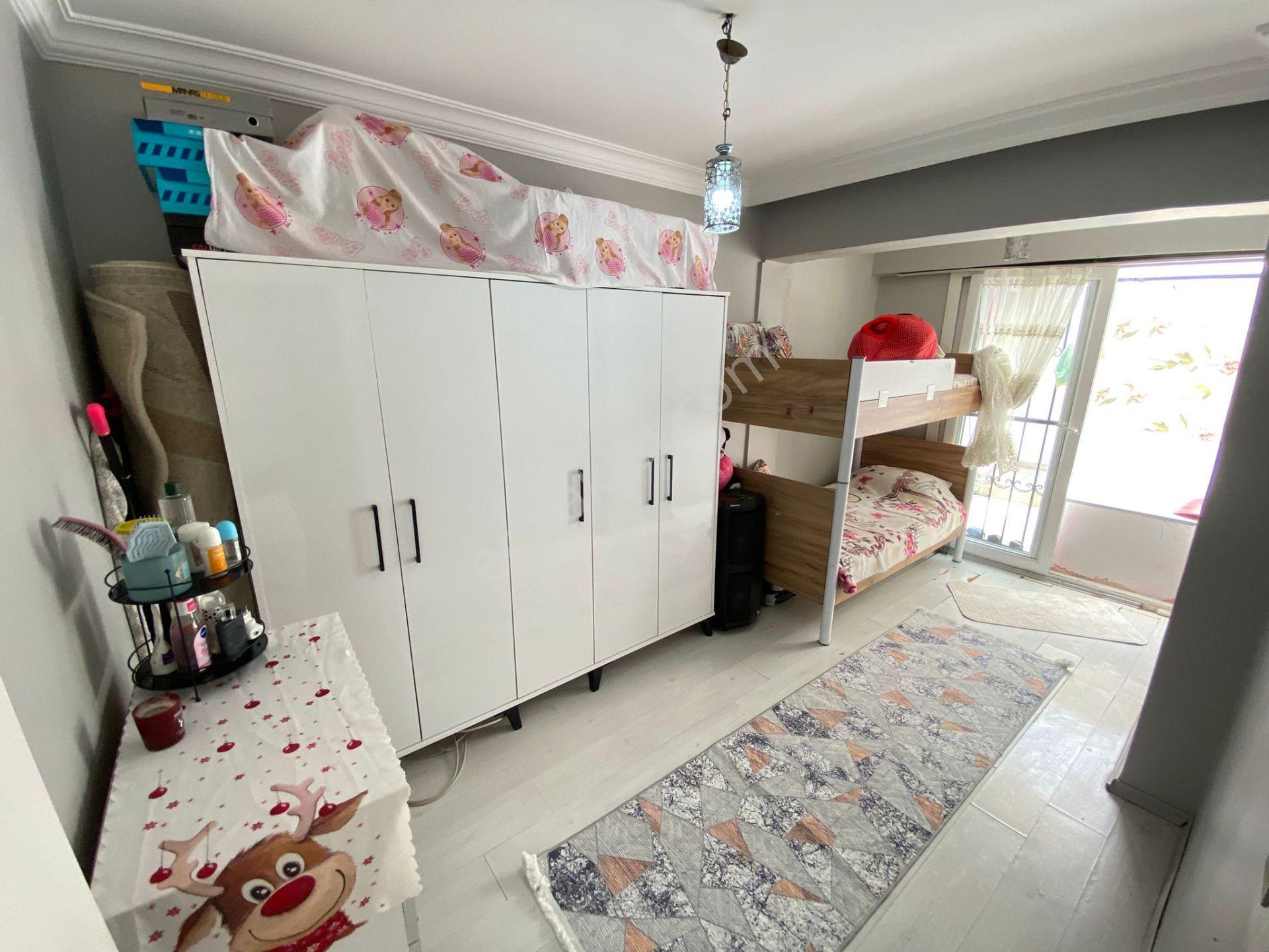 Acill Buca Ufuk Mah.de 2+1 80m2+30m2 Bahçeli Dgazlı Açık Mutfak Satılık Daire - Görsel 12