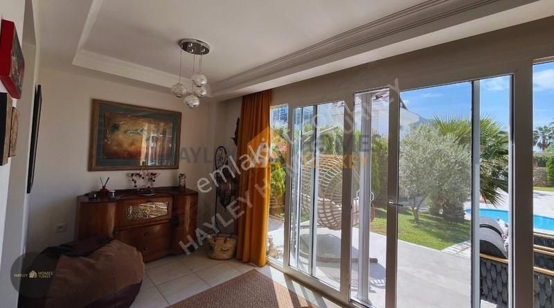Muğla, Fethiye Ovacıkta Site İçinde 3+1 Villa - Görsel 29