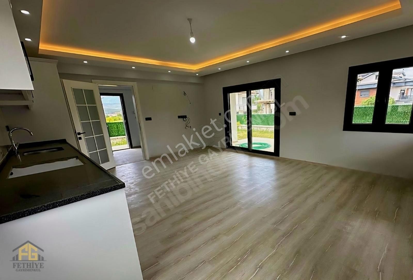 Fethiye Gayrimenkulden Muğla Seydikemer'de 4+1 Villa