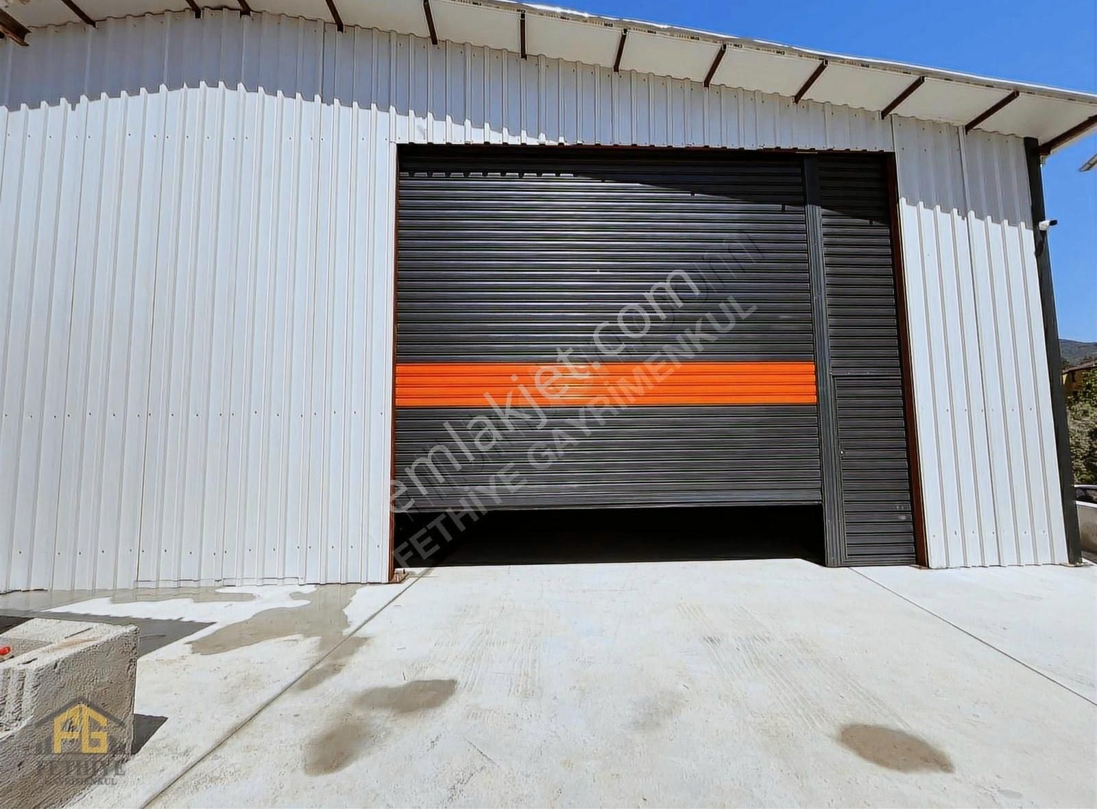 Esenköyde Çevreyoluna Yakın 800m2 Kiralık Depo