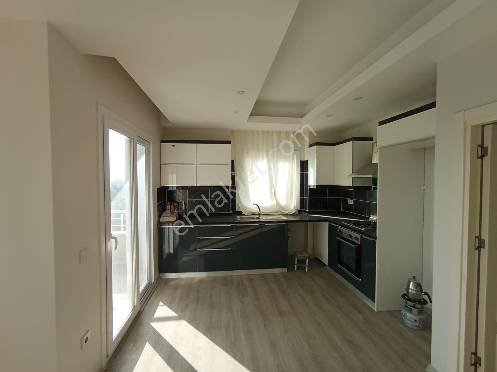 Sarıçam Osmangazide Bulvar Üzerinde Yüzme Havuzlu Sitede 3+1 Lüks Daire
