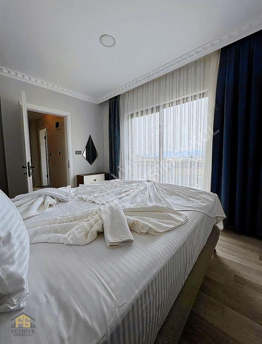 Fethiye Merkezde 3+1 Full Eşyalı Kiralık Trıplex Villa