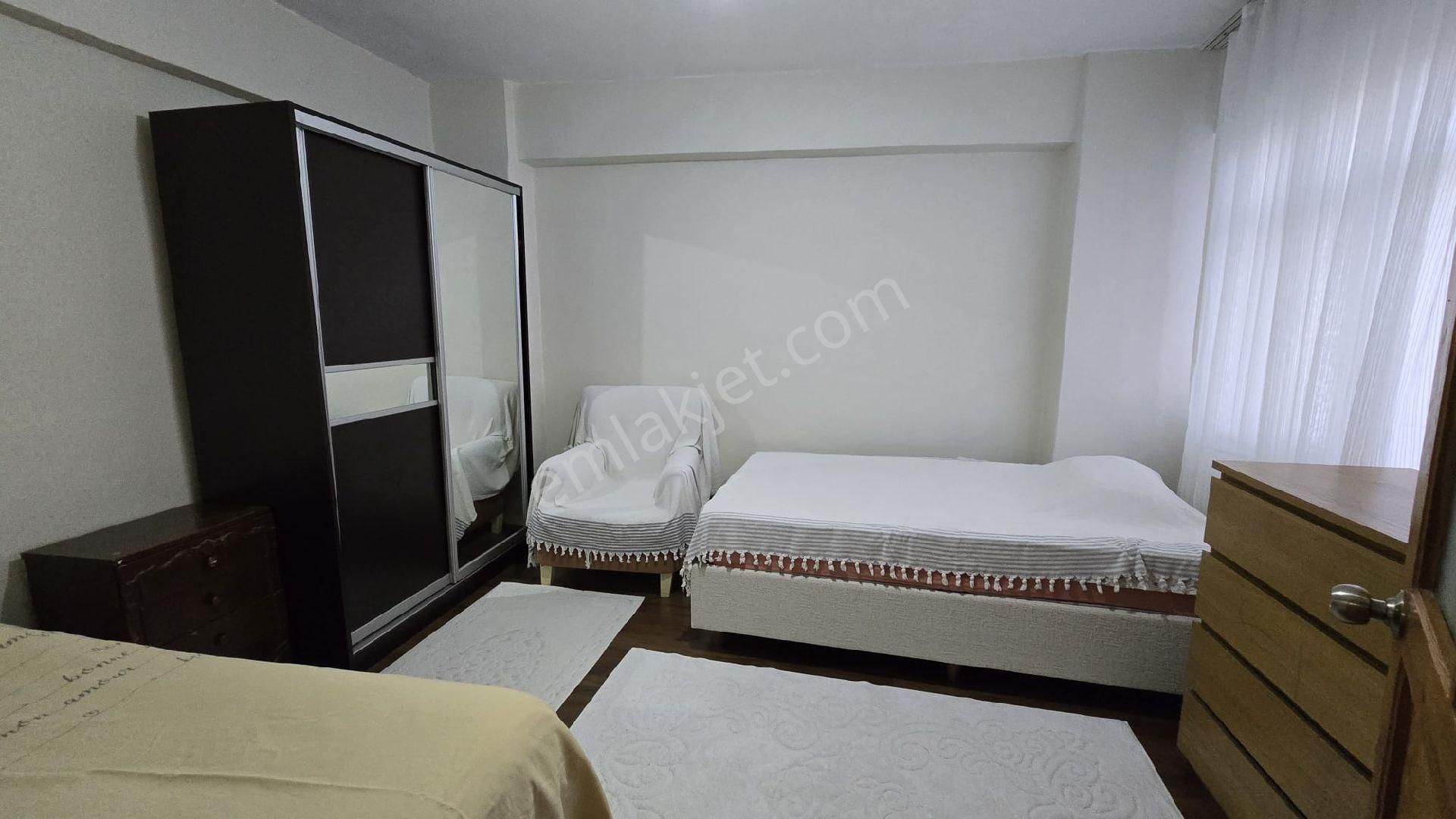 Sarayağa Caddesi'nde Arakat 2+1 Genç Binadan Satılık Daire - Görsel 6