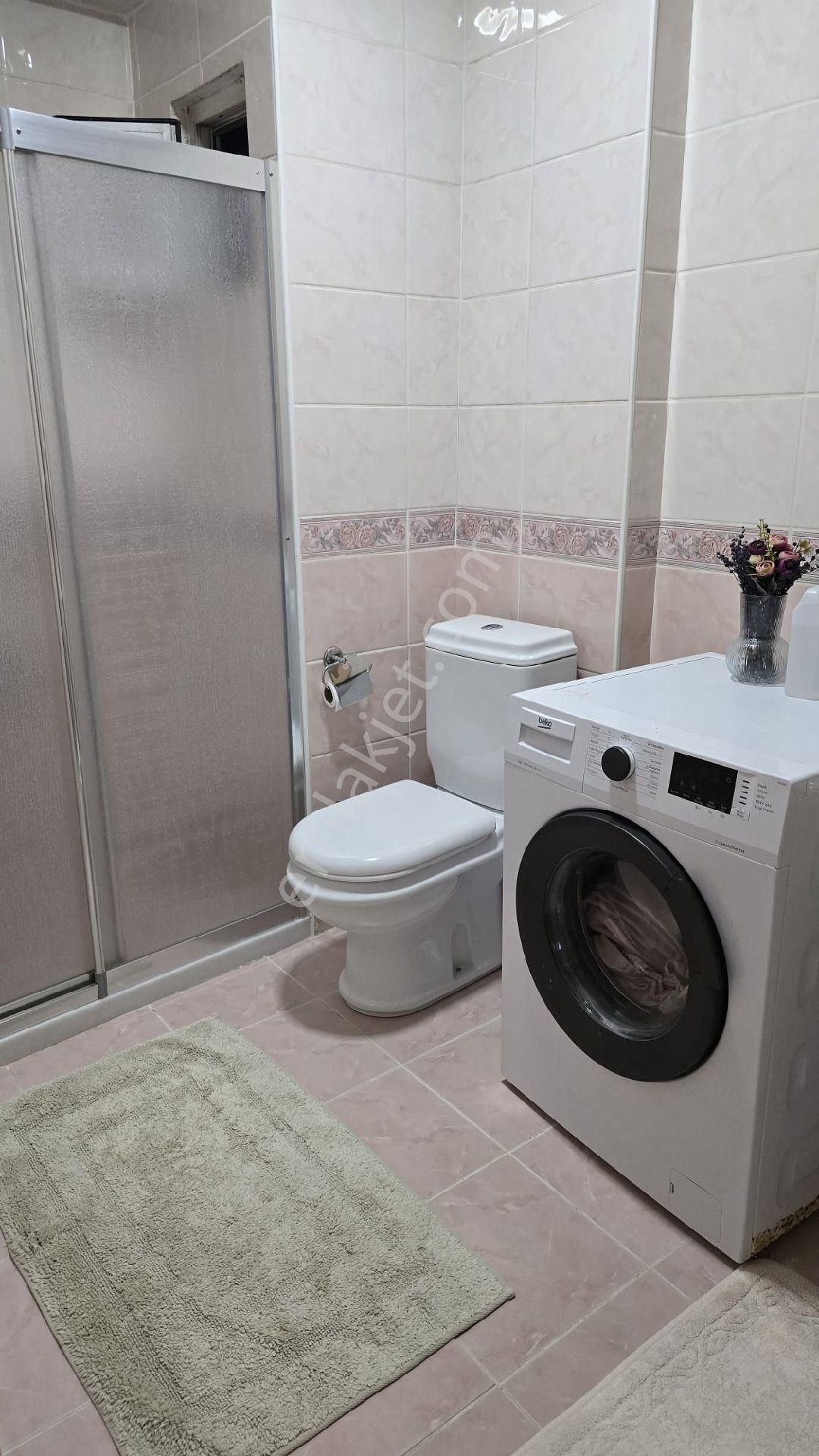 Sarayağa Caddesi'nde Arakat 2+1 Genç Binadan Satılık Daire - Görsel 9