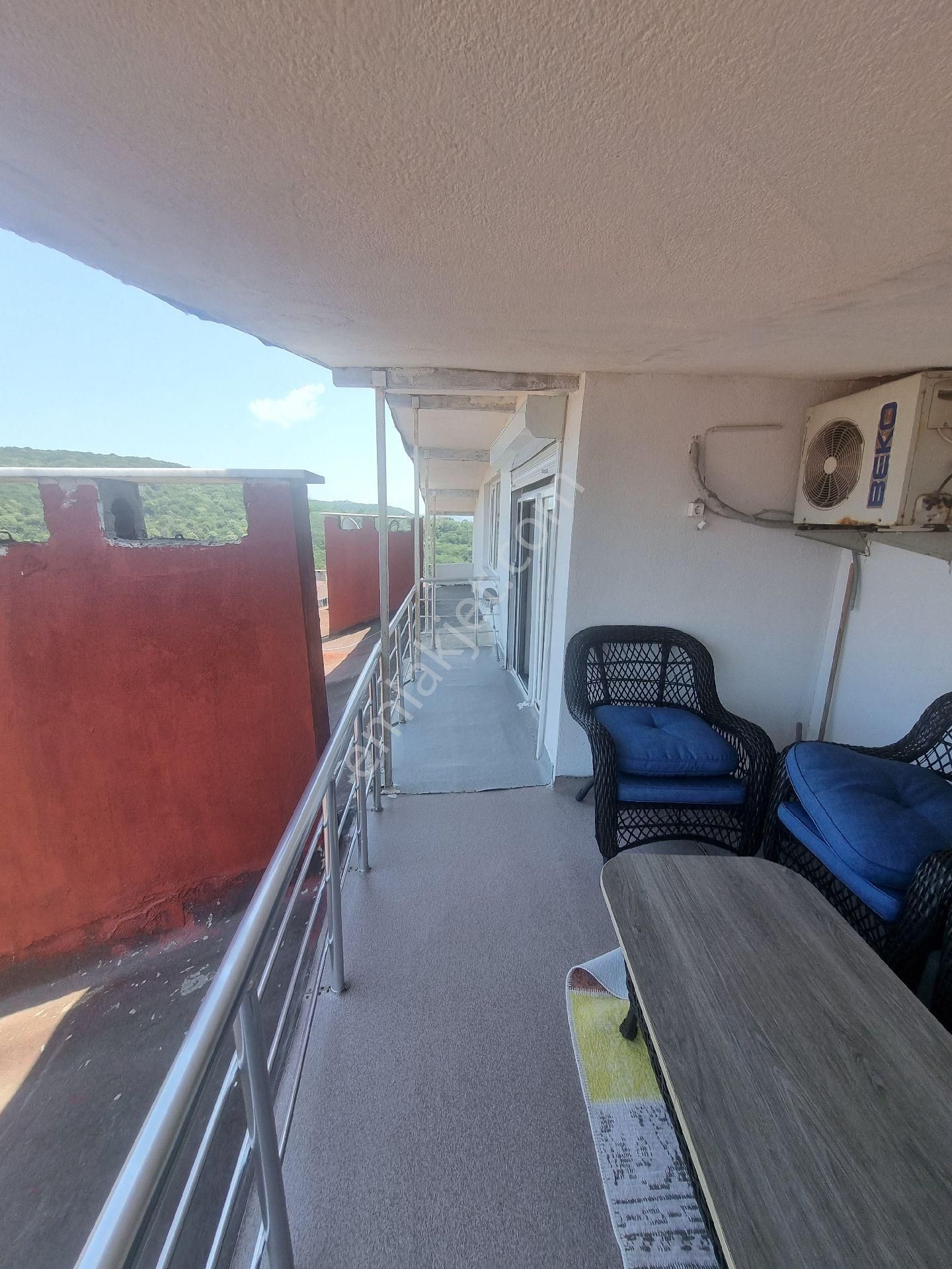 Satilik Daire Sariyer Bahcekoy Muhteşem Doğa Manzaralı Çatı Kati - Görsel 3