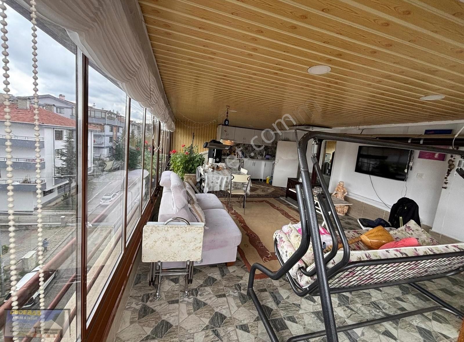Şahintepe Mah 642 Sokakta 5+1 Ful Yapılı Satılık Daire