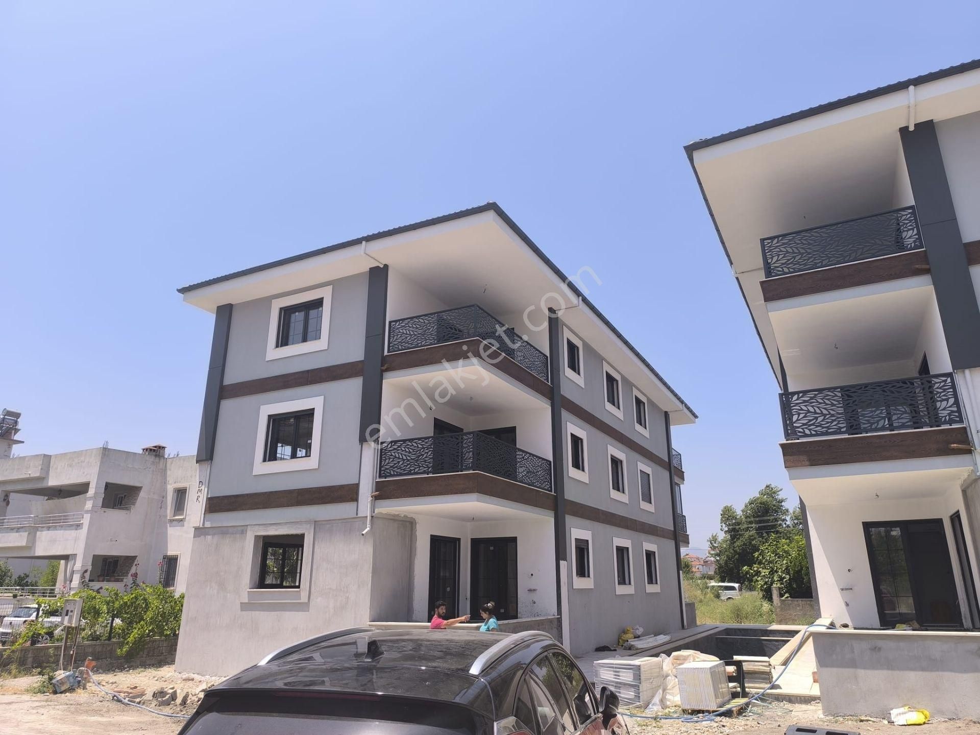 Dalaman Merkez Mahallesin De Satılık 2+1 Ve 1+1 Havuzlu Daireler