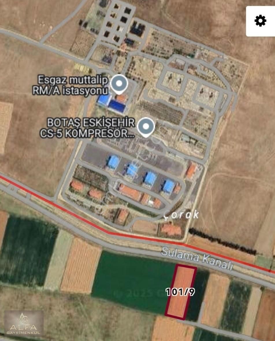 Cumhuriyet Mh. Botaş Karşısı Cadde Üzeri 6 Dönüm Satılık Tarla
