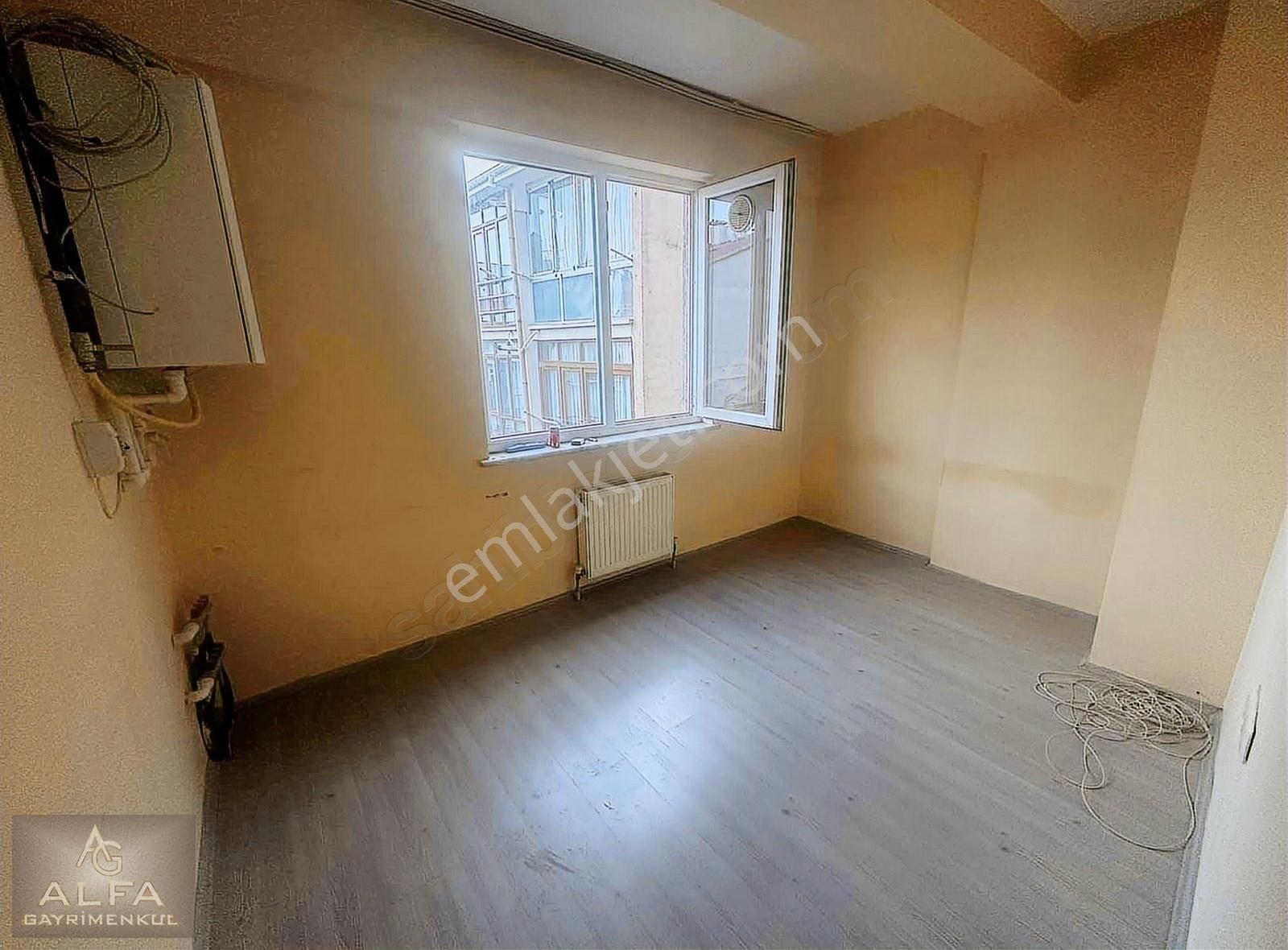 Güllük Mahallesinde Kiralık 2+0 Daire