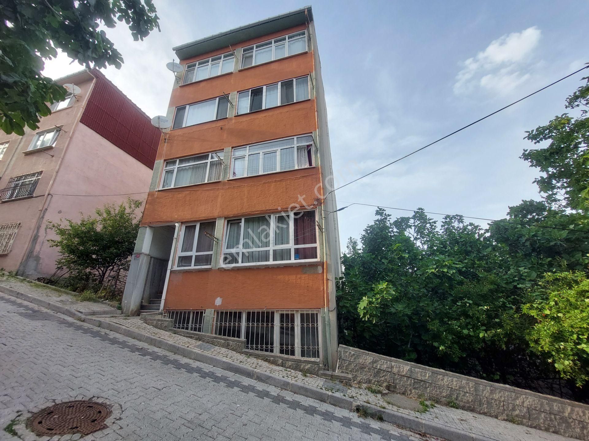 Üsküdar İcadiyede Boğaz Manzaralı Kiralık Daire