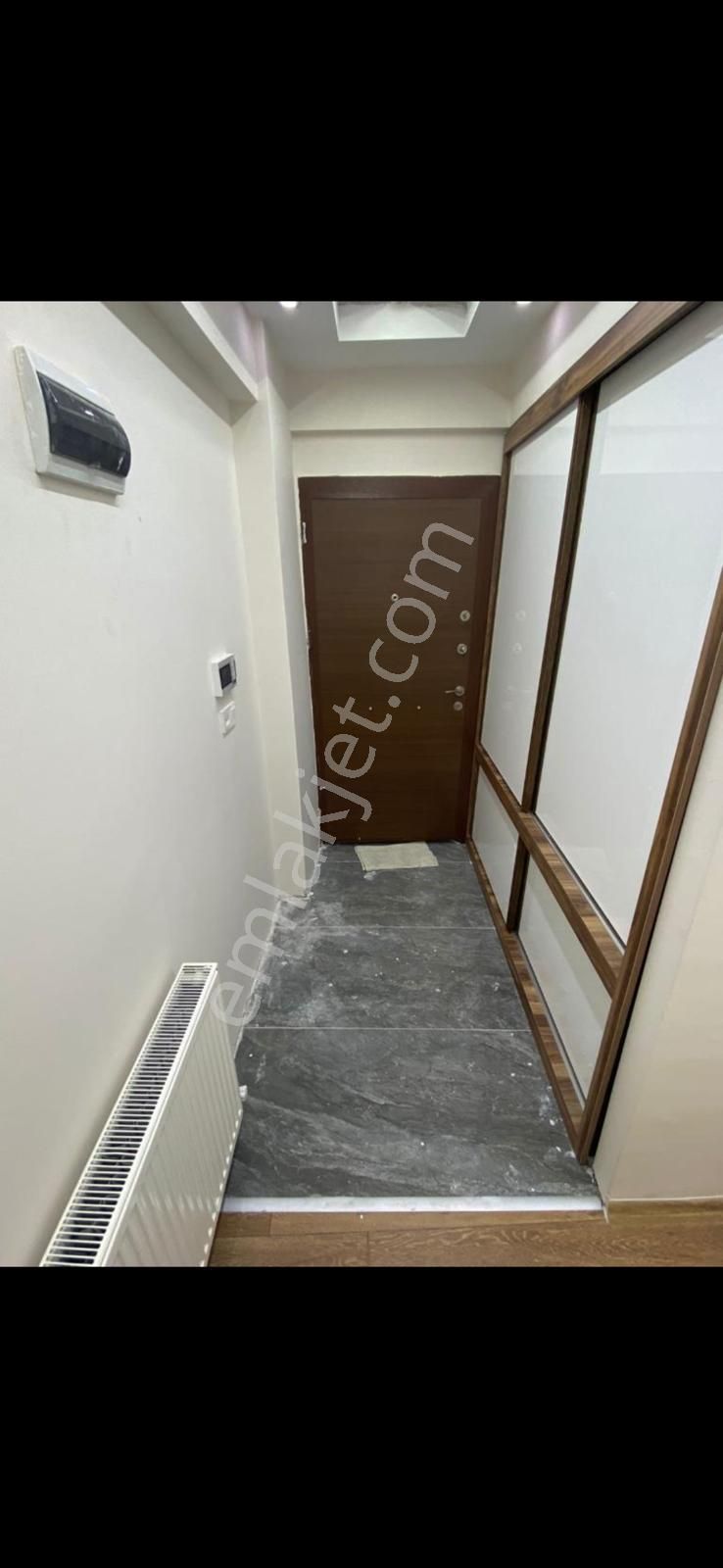 Salihli Merkezde 1+1 Satılık Daire