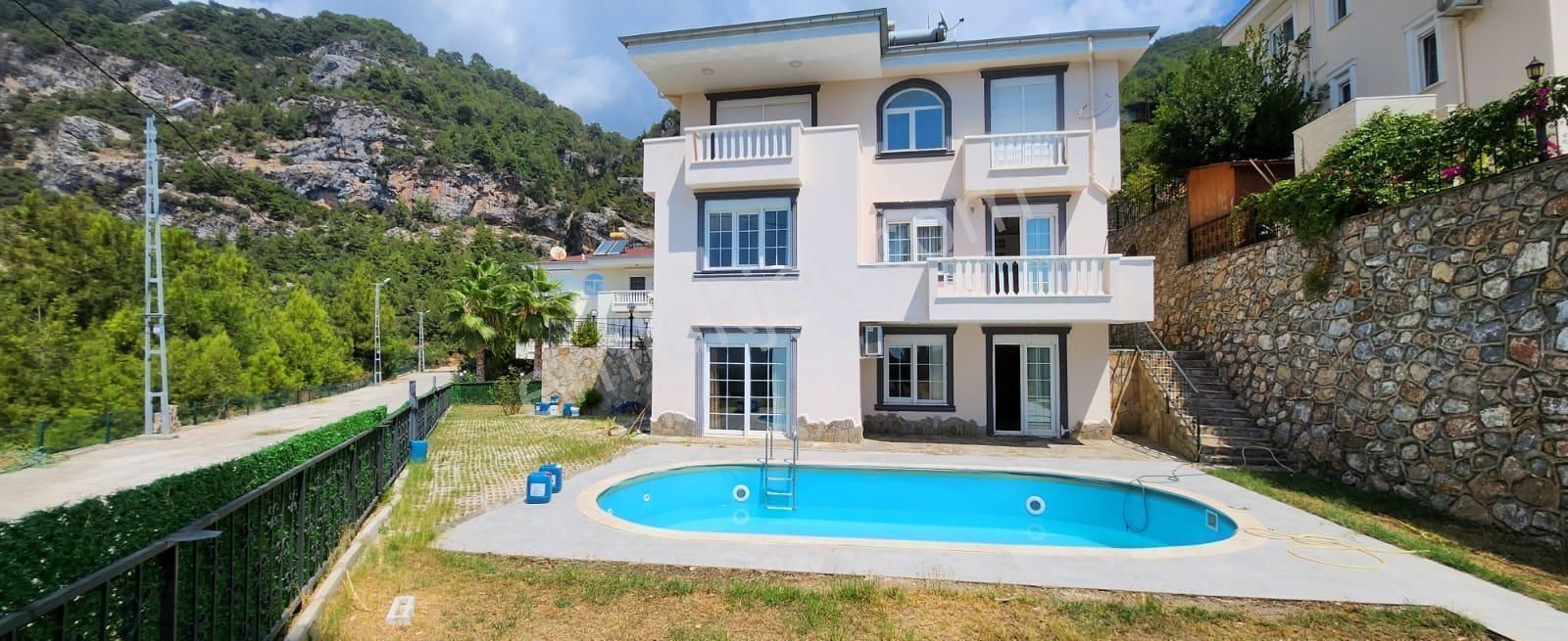 Alanya Bektaş – Müstakil Lüks Villa