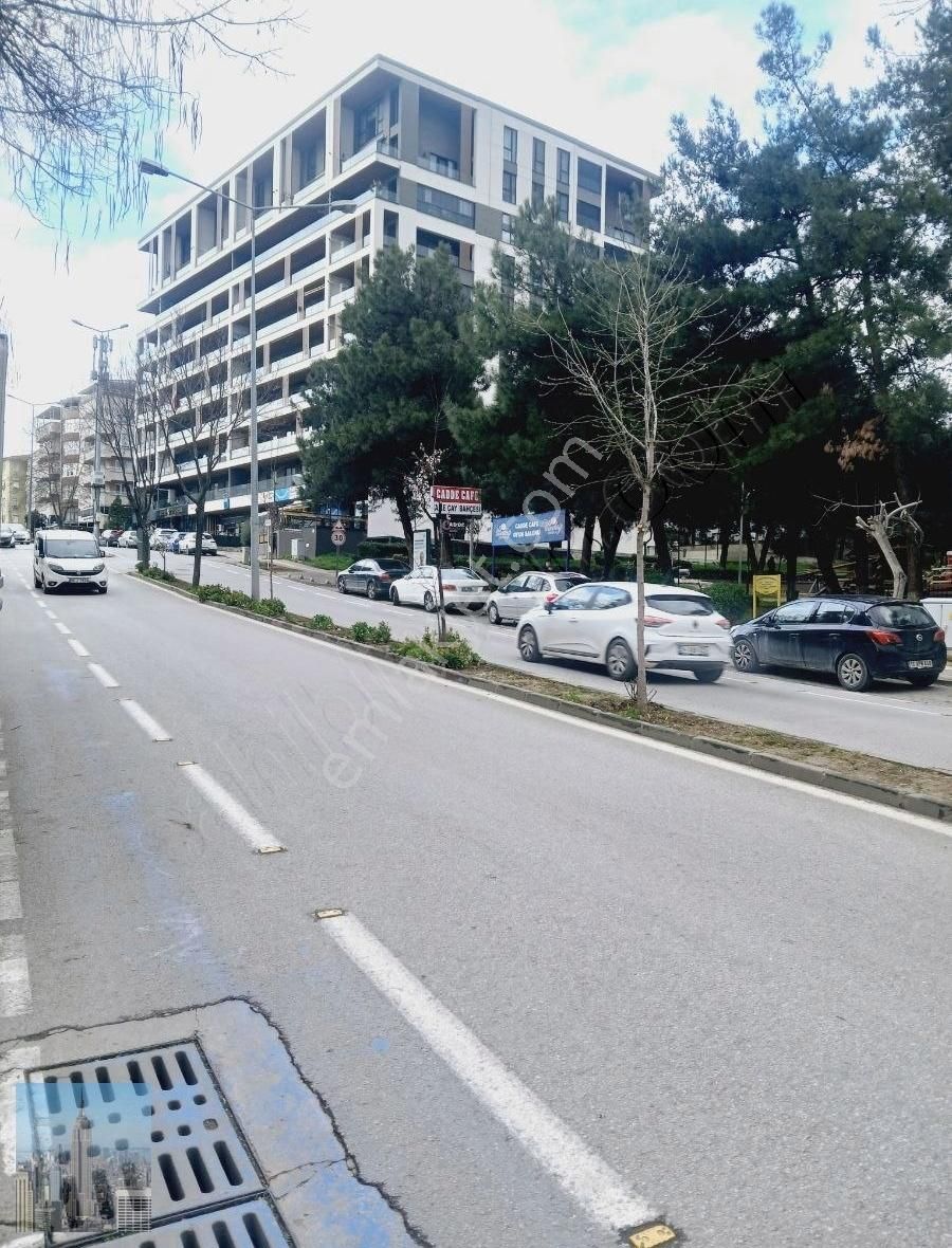 Gazi Cd Üzerinde Cumhuriyet Mah.150 M2 Harika Kiralık İş Yeri