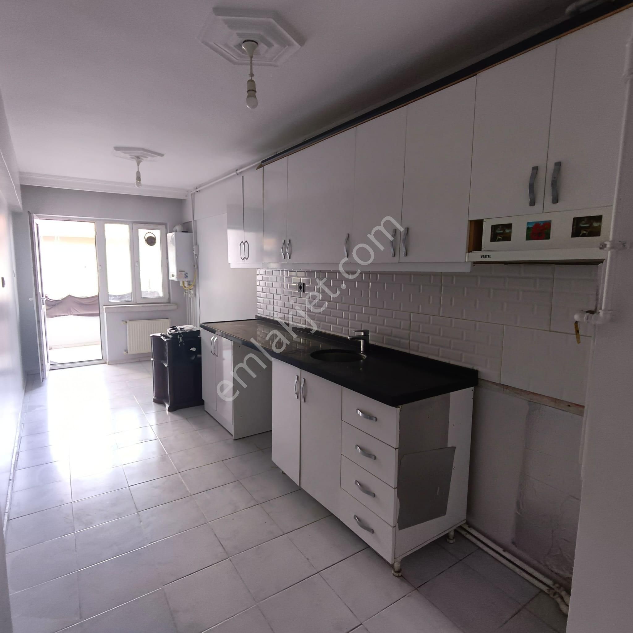 Rba'dan Kırmızı Toprak Mah. 2+1 Kiralık Daire