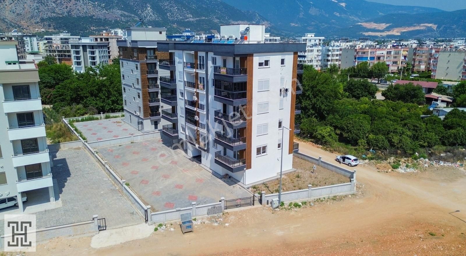 Oturuma Hazır Denize Yakın 1+1 Satılık Daire - Görsel 4