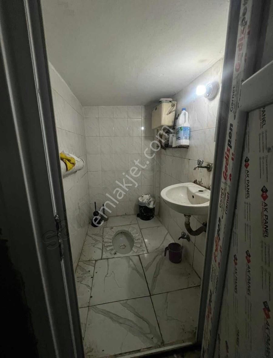 Kiralık 180 M2 İskanlı İşyeri - Görsel 10