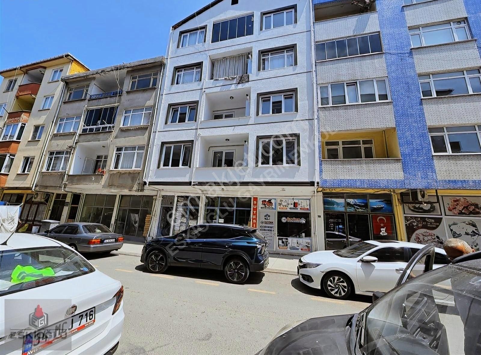 Eskioğlu'ndan Karasu Çarşıda Yenilenmiş 3+1 Arakat Daire