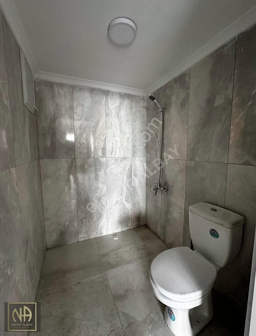 Necip Albay'dan Site İçerisinde Sıfır 3+1 Satılık Daire