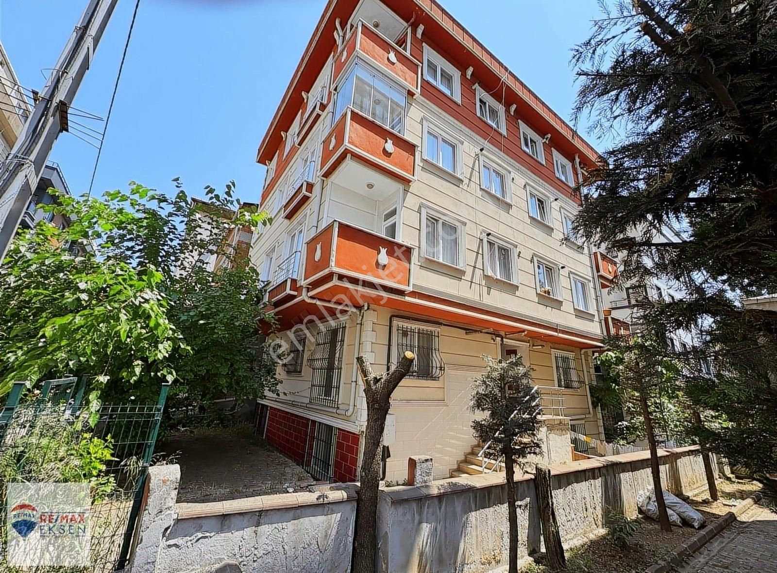 Sancaktepe Meclis Mahallesi Metroya Yürüme Mesafesi Kiralık