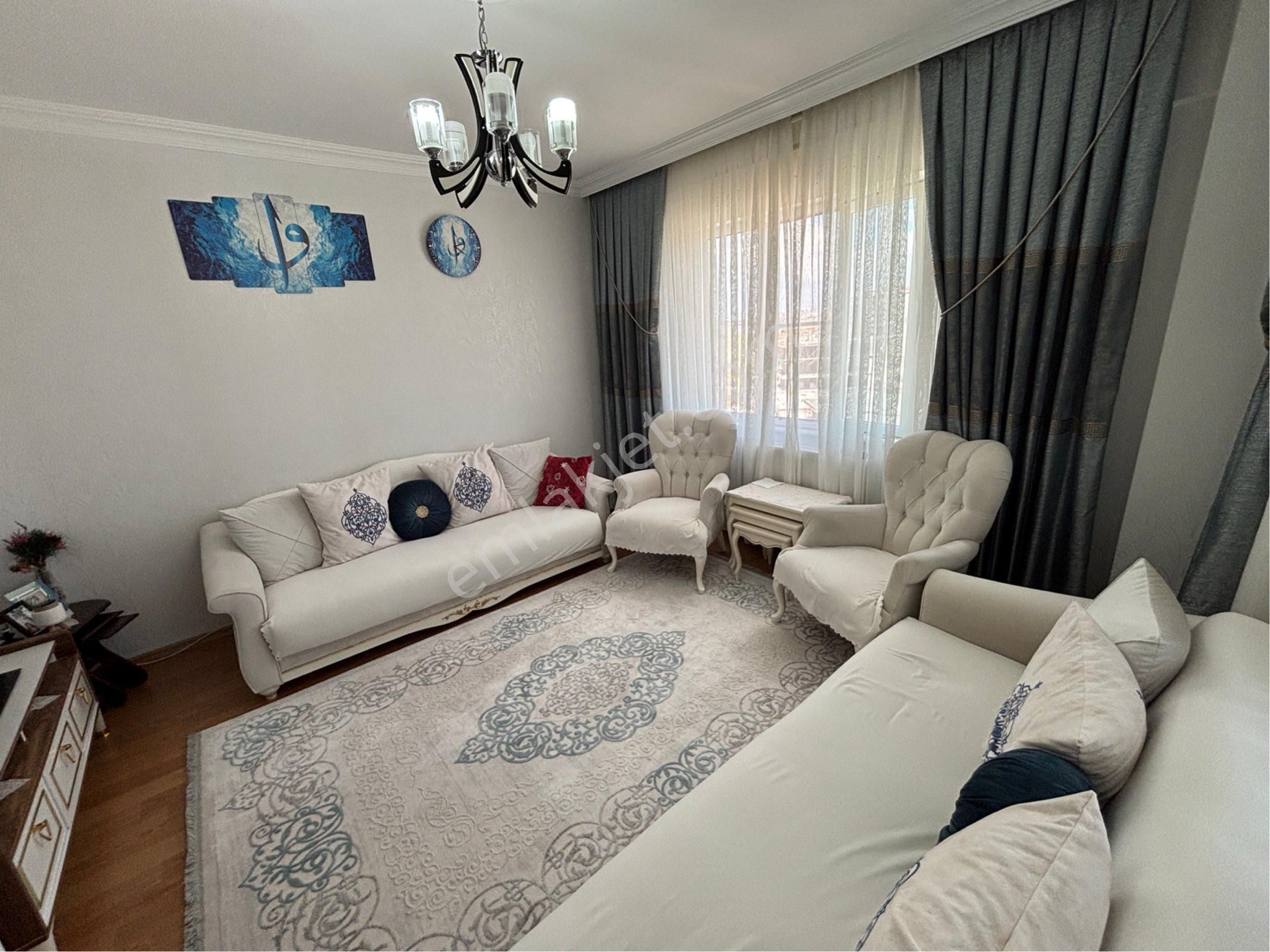 Aktif’ten Beştepe’de Önü Açık Merkezi Konumda Ara Kat Daire