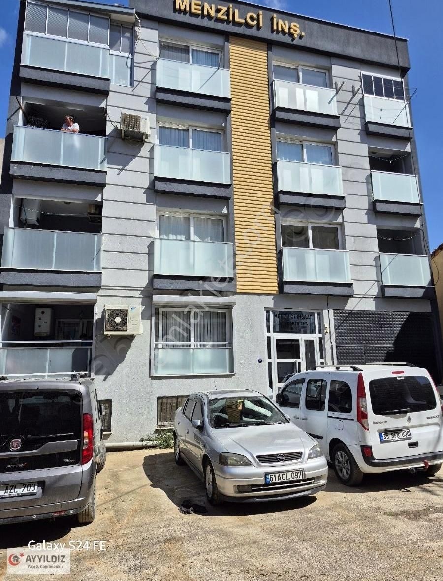 İzmir Bayraklı Da 3+1 Satılık Lüks Daire