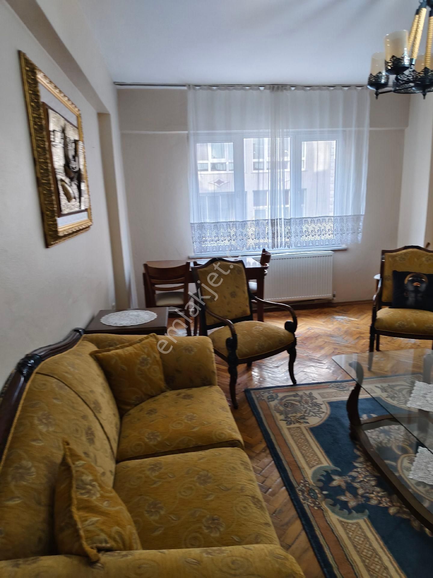Çorlu Reşadiyede De Satilik 3t1 Daire