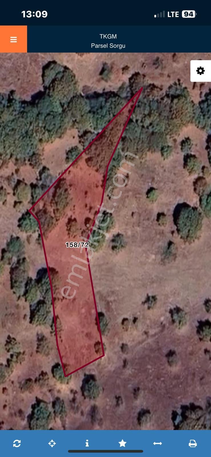 Balıklesir- Kepsut- Kepekler Mahallesinde 2006 M² Doğa İçi Tarla