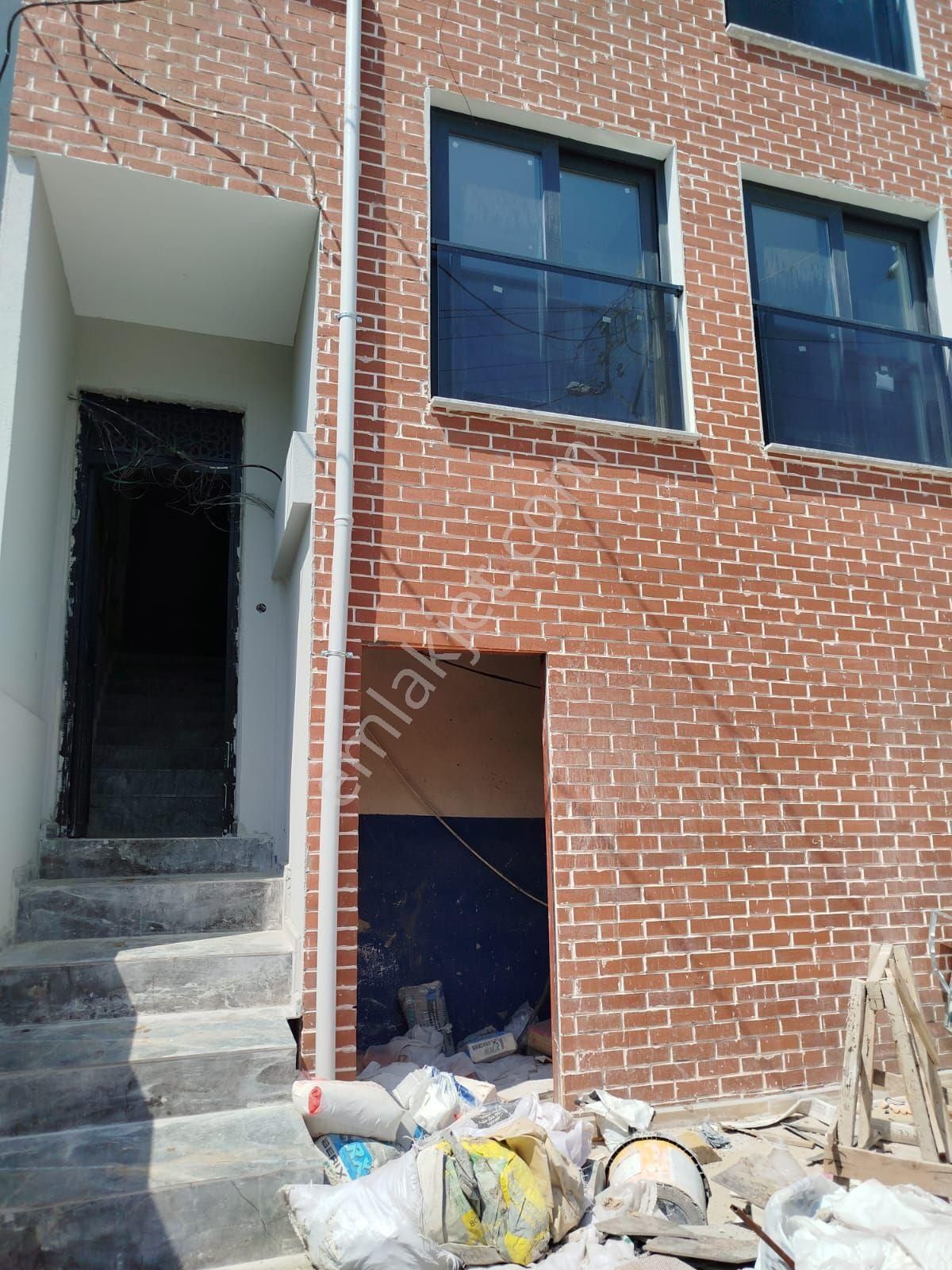 Adatepe Park Karşısı 6 Daire Bina Satılık - Görsel 2