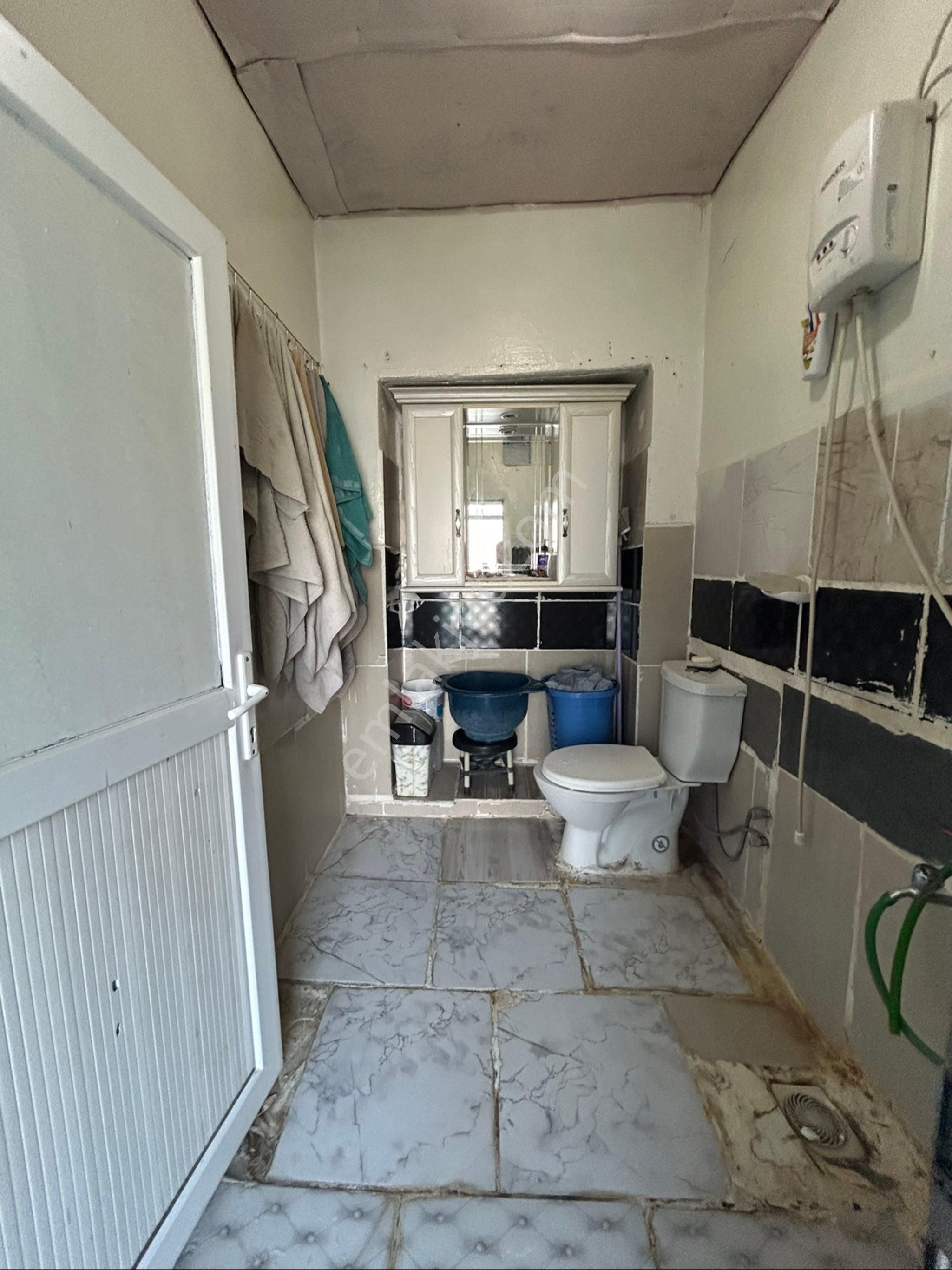 Barış Mahallesınde Tek Kaylı Satılık Müstakıl Ev - Görsel 6