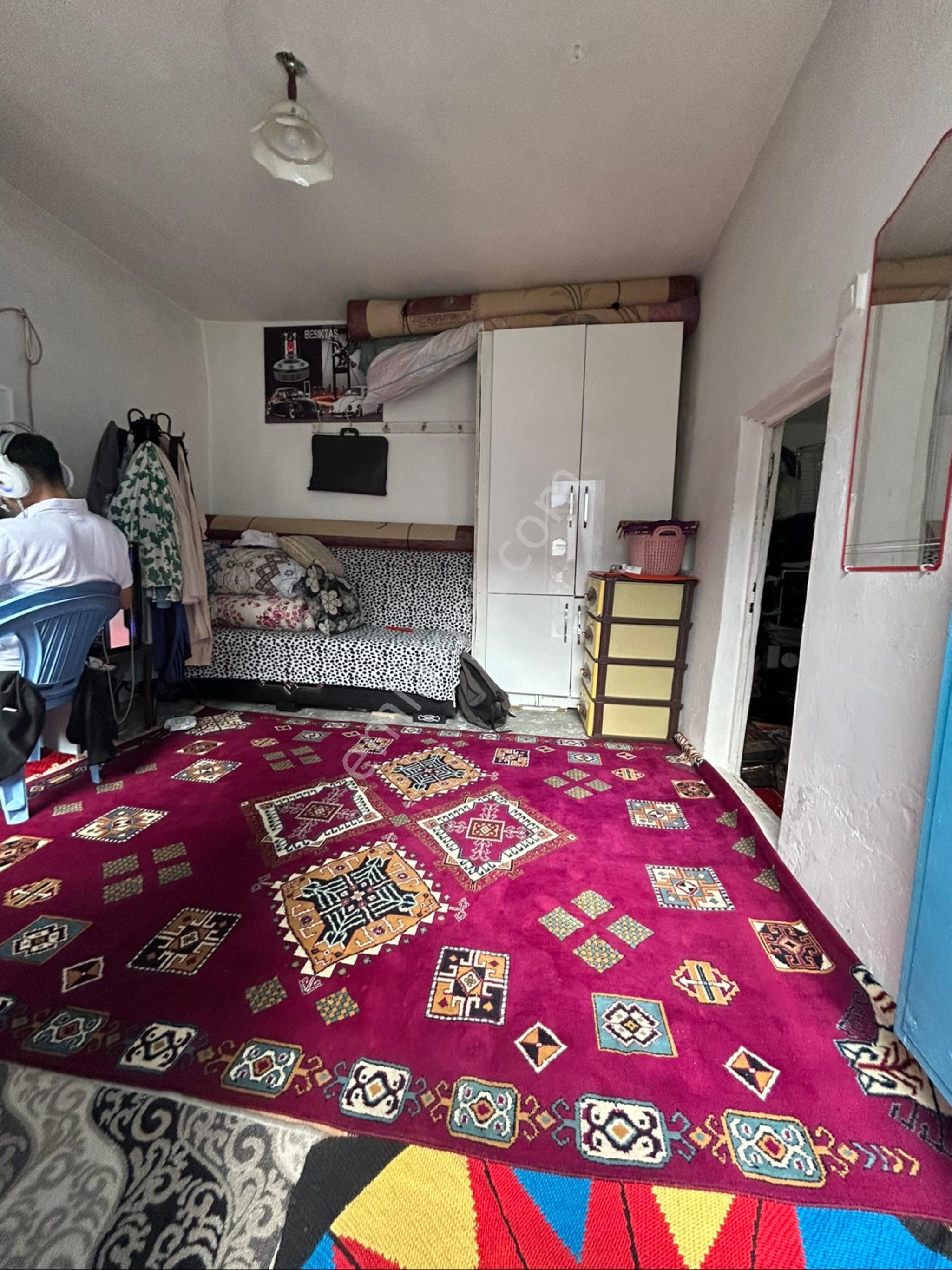 Barış Mahallesınde Tek Kaylı Satılık Müstakıl Ev - Görsel 2