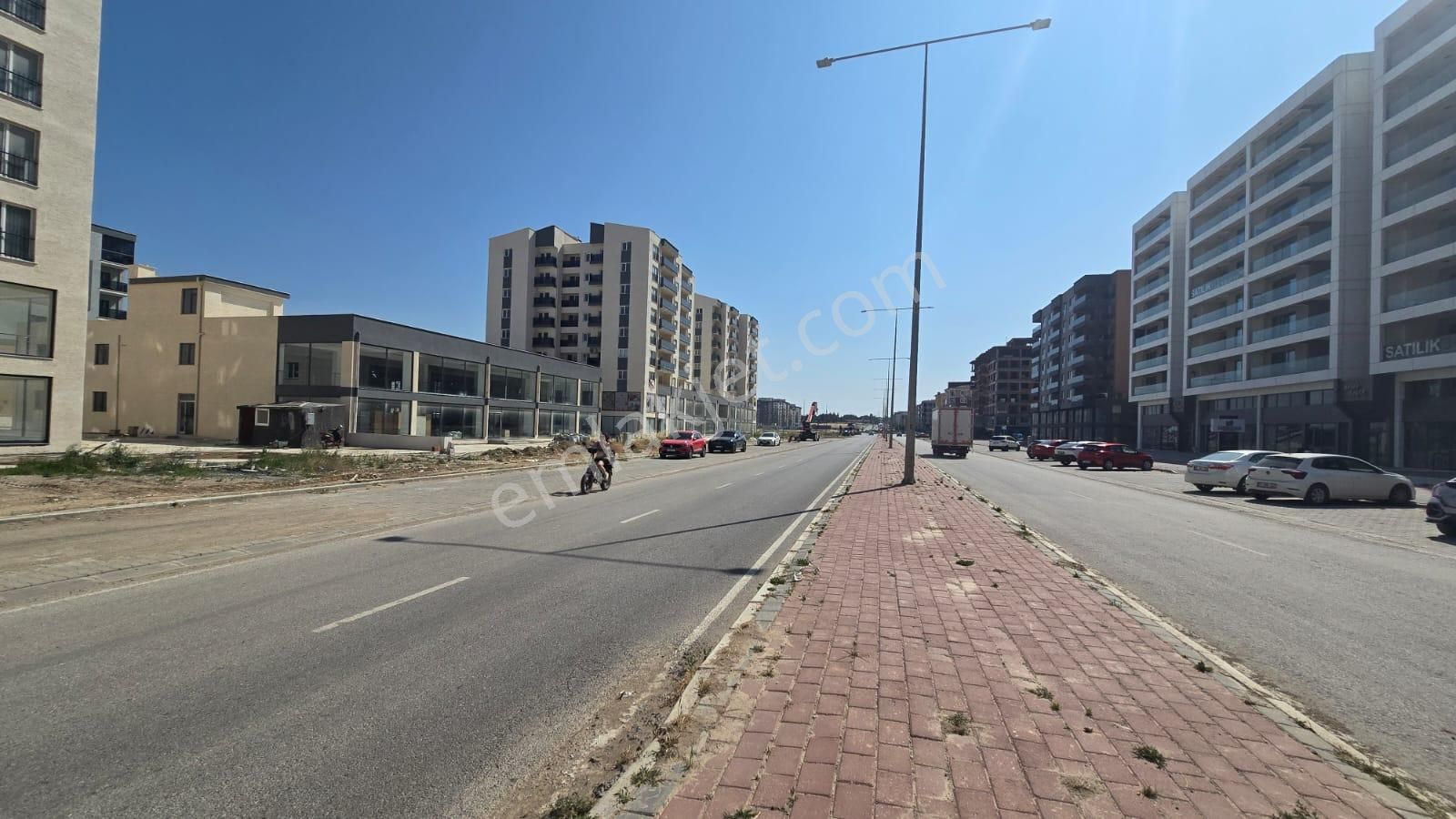 Esenler'de Satılık Sıfır 3+1 Teras Lı Daire - Görsel 2