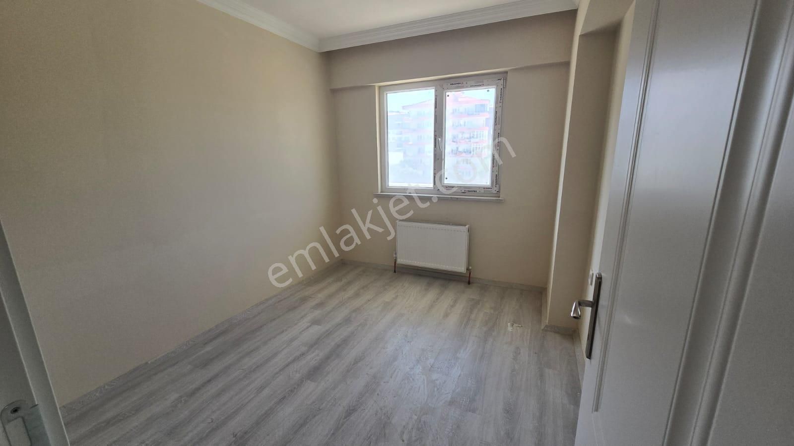 Esenler'de Satılık Sıfır 3+1 Teras Lı Daire - Görsel 15