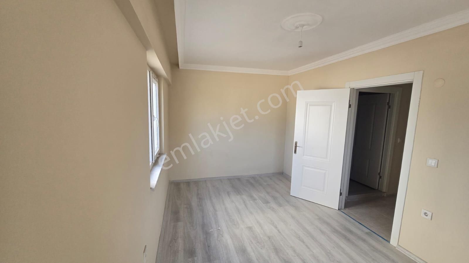 Esenler'de Satılık Sıfır 3+1 Teras Lı Daire - Görsel 6