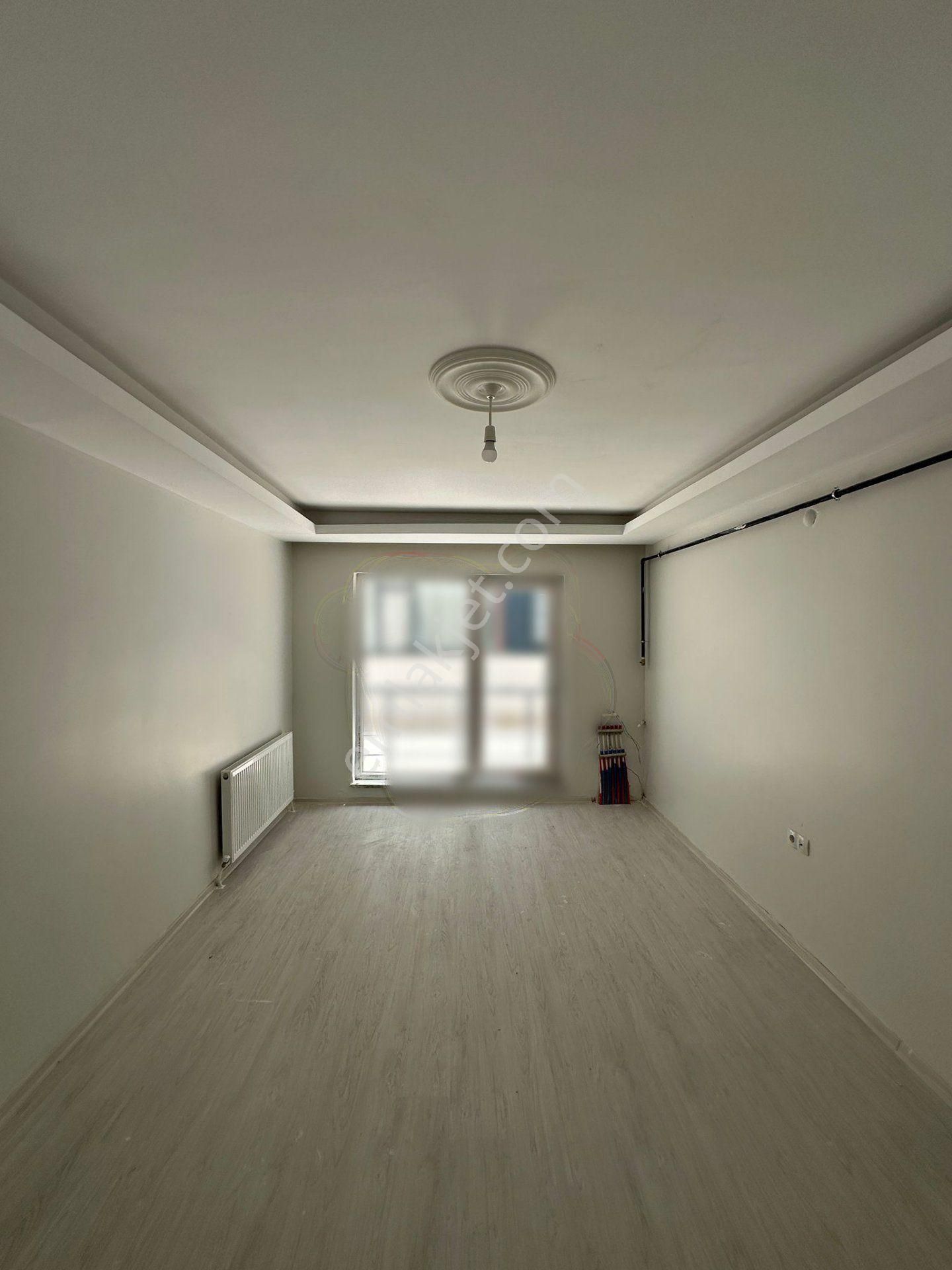 Şerefiye Mahallesinde Yeni Yapı 2+1 Satılık Daire