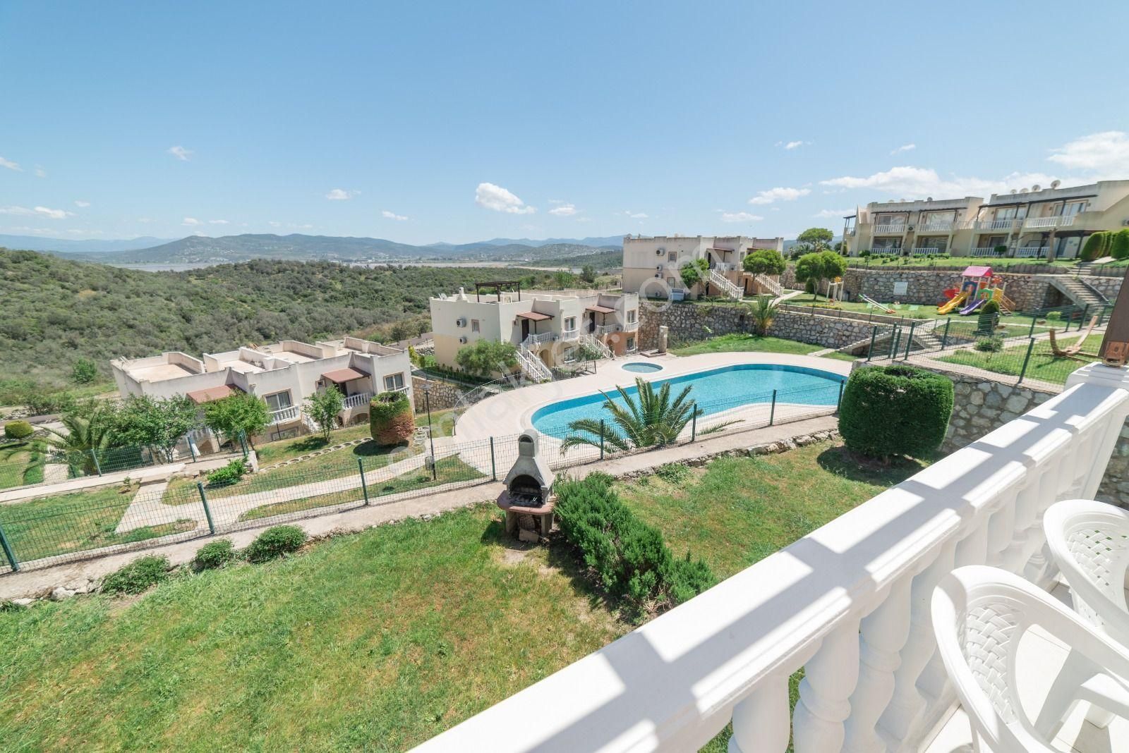 Adabükünde Göl Manzaralı Eşyalı Üst Kat Kiralık Daire