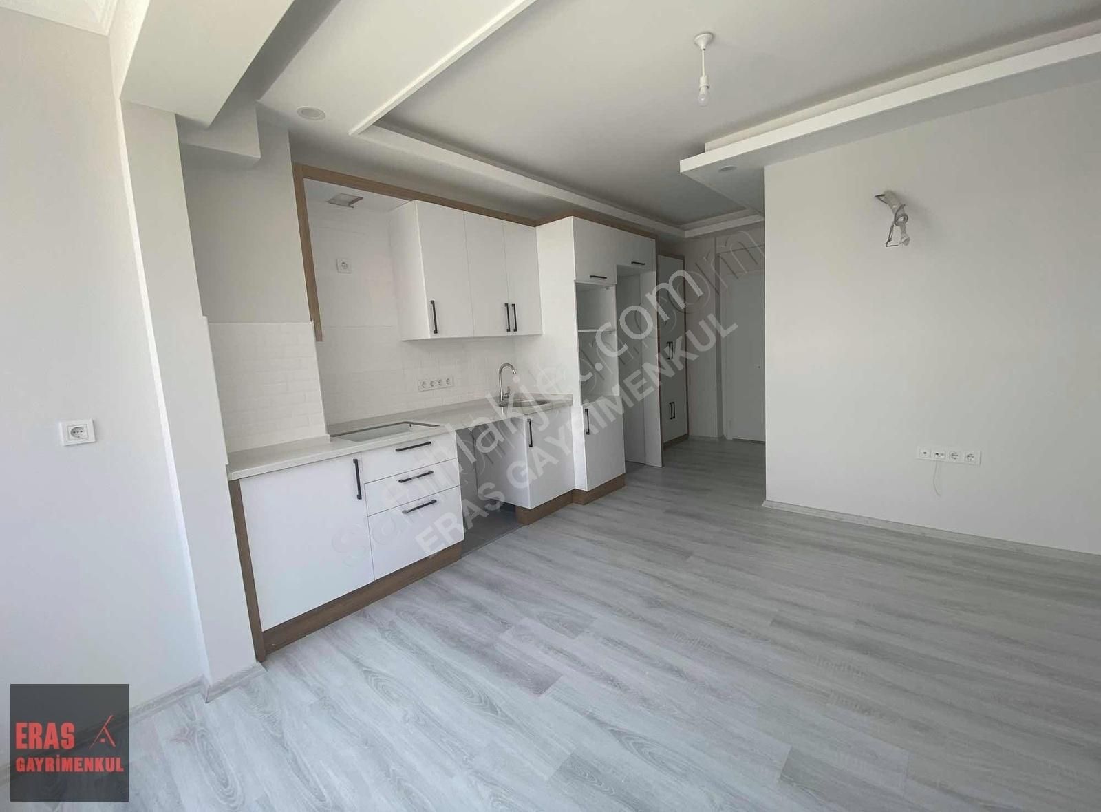 Eras Gayrimenkulden Merkezde Asansörlü 2+1 Dubleks Daire
