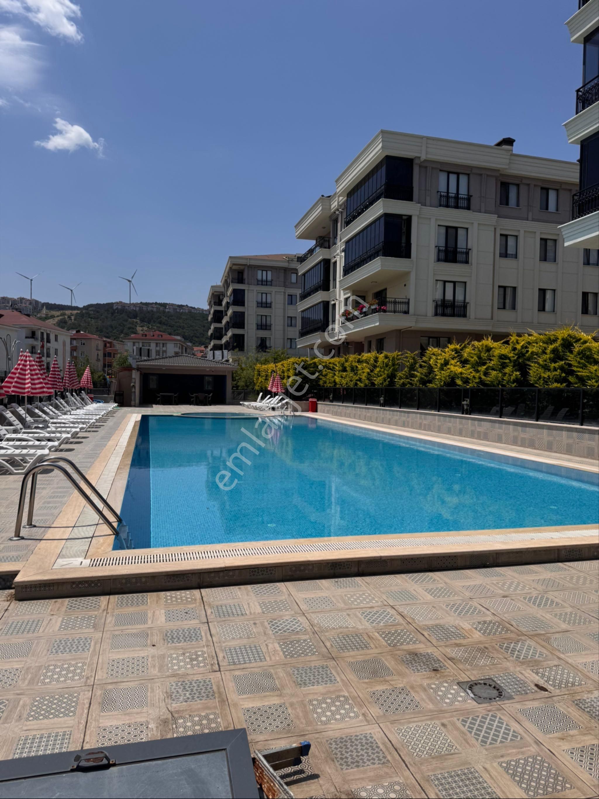 Loft 438 Sitesinde Satılık 2+1 Daire ( Kış Bahçeli )