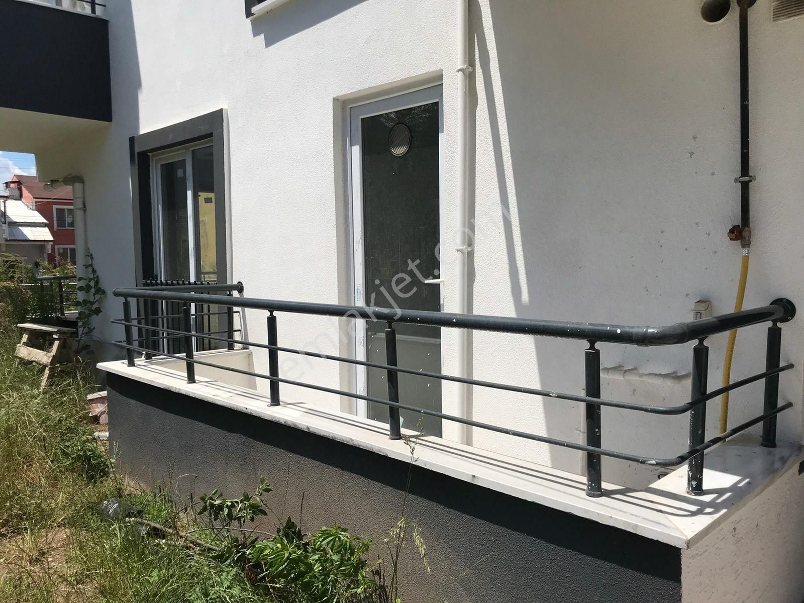 Kartepe Emekevler Mahallesinde Yeni Binada 2+1 Dair Kat :1 18000tl
