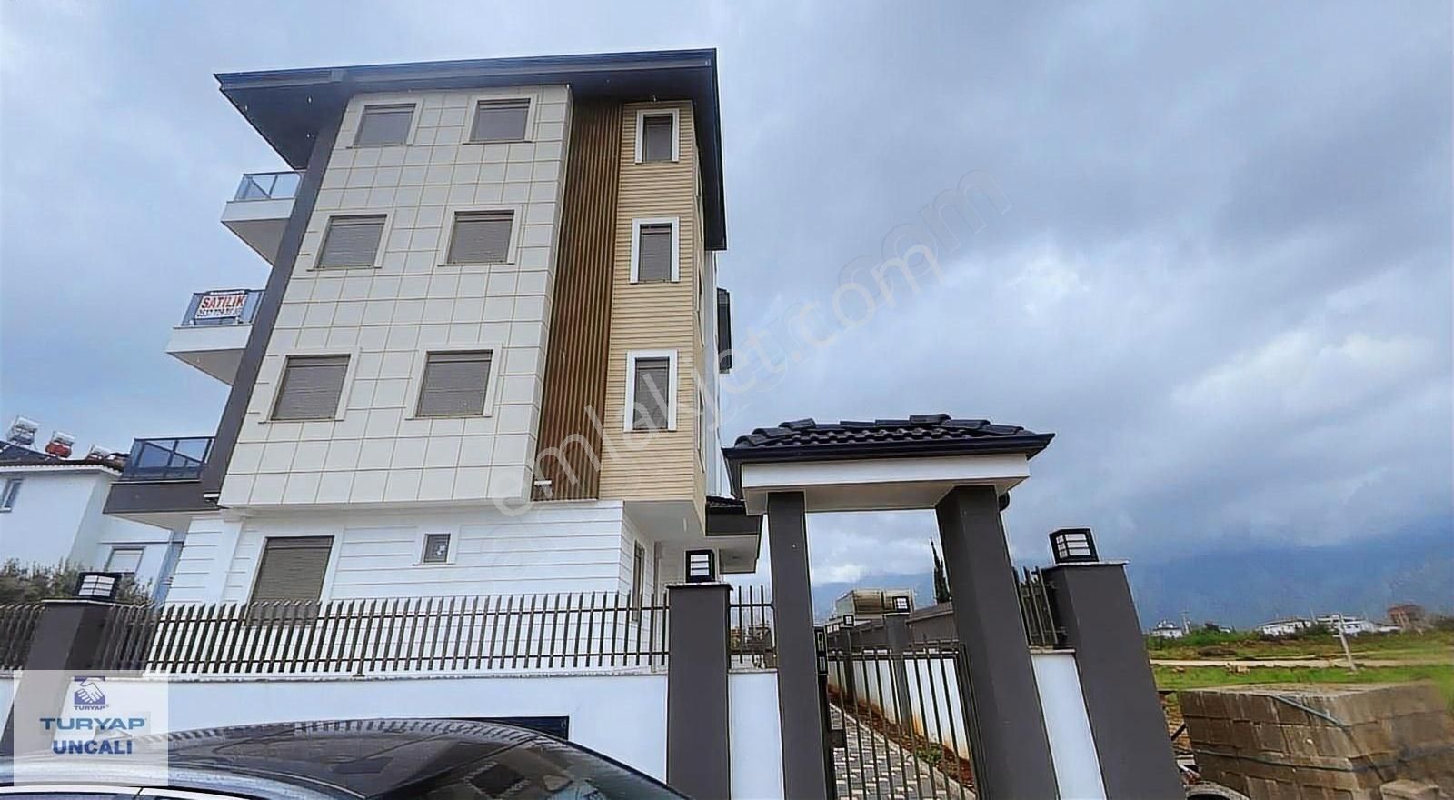 Döşemealtı Yeniköy'de Yeni Binada Kiralık 2+1 Ara Kat Daire