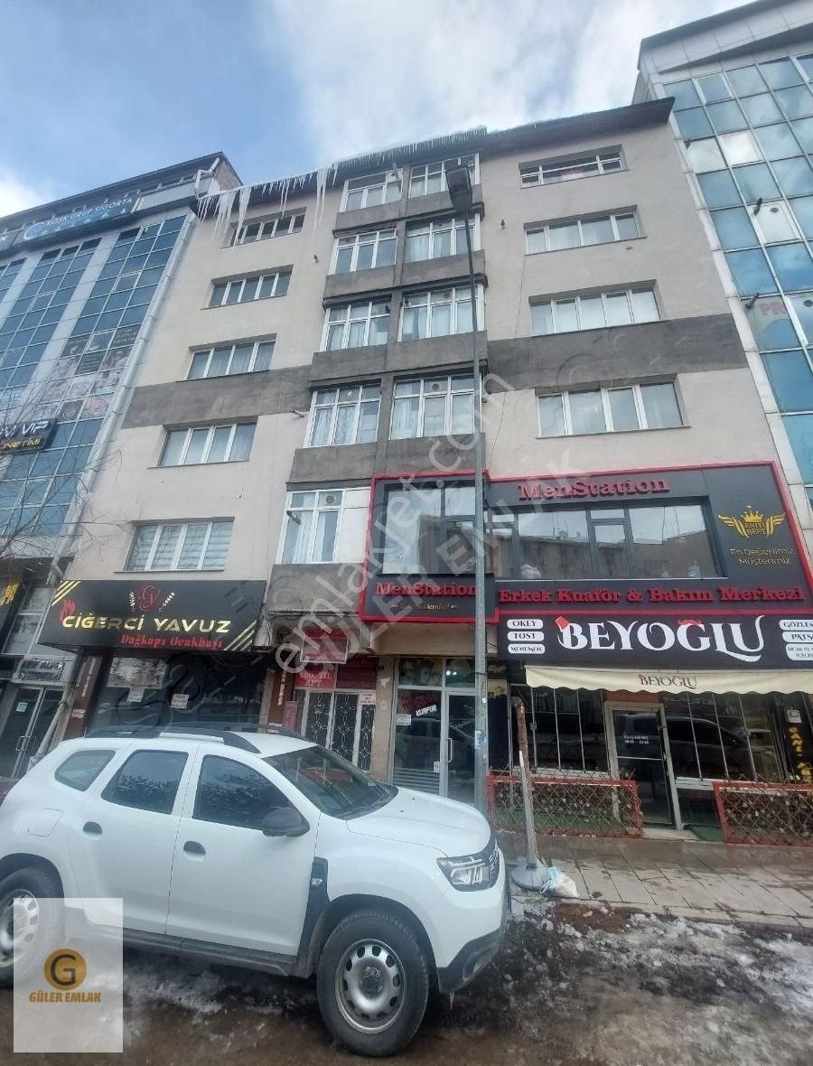Güler Emlak'tan Şehir Merkezinde Kiralık Daire