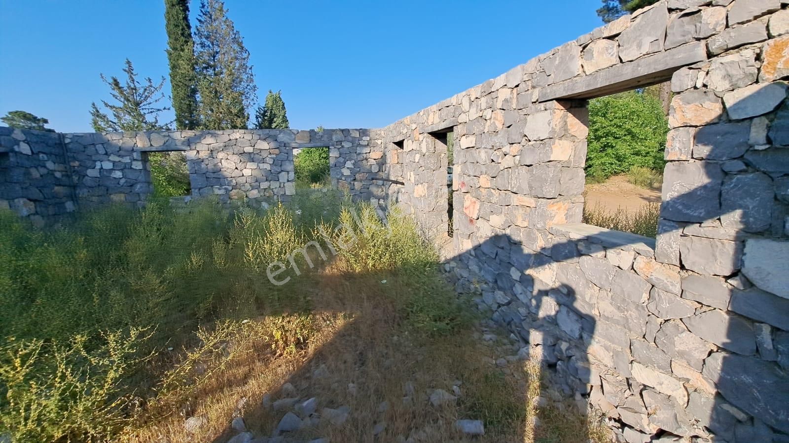 Stop’tan 250m² Köy İçi İmarlı Arazi