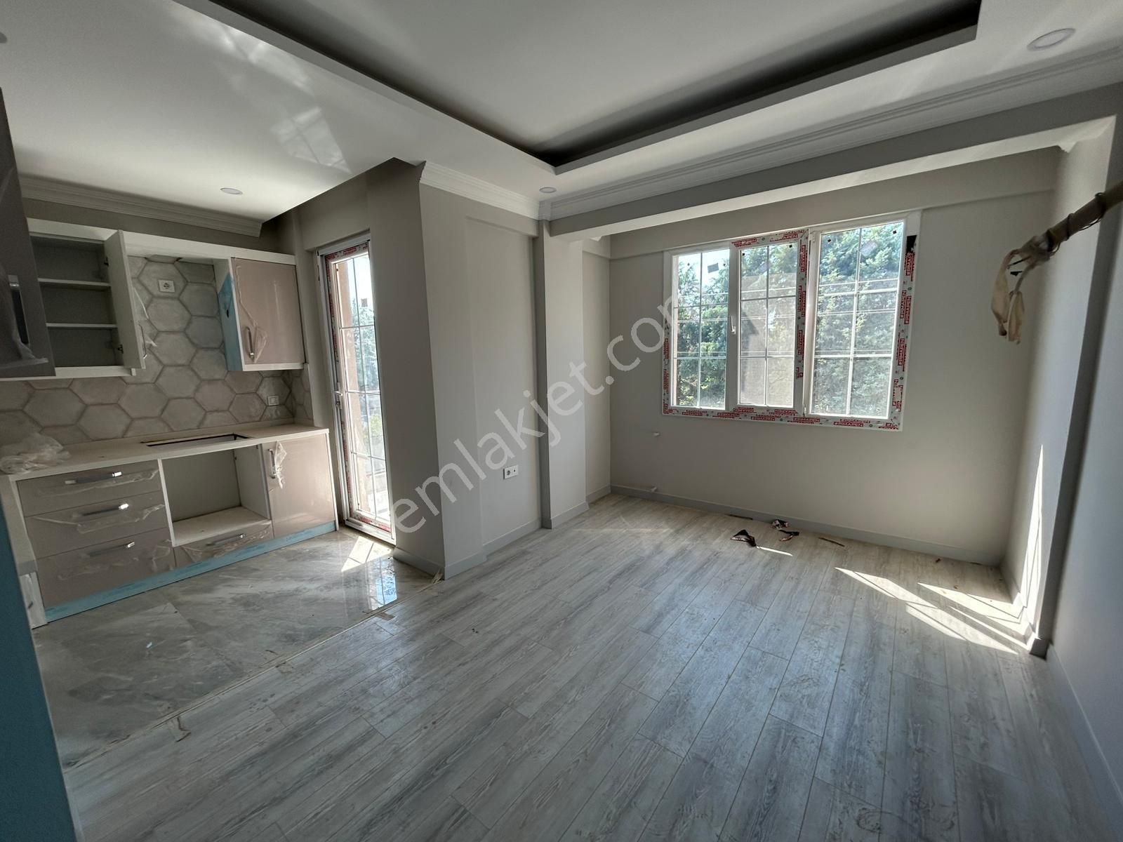 Dalaman Merkezde Satılık 1+1 Sıfır Daire - Görsel 4