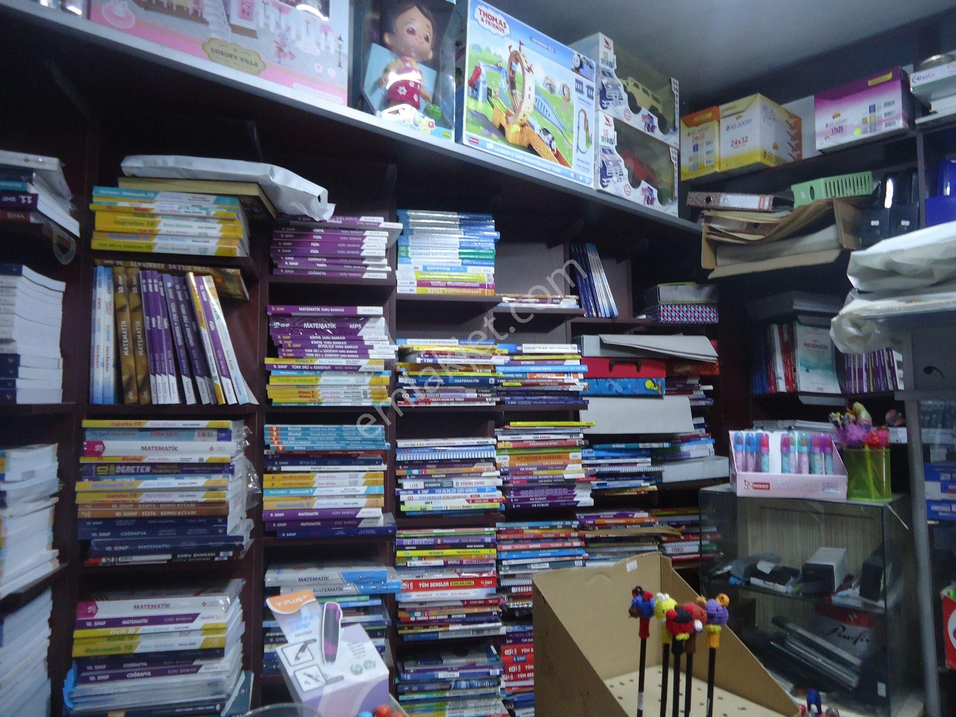 Merkezi Yerde Devren Satılık Kırtasiye Dükkanı - Görsel 4