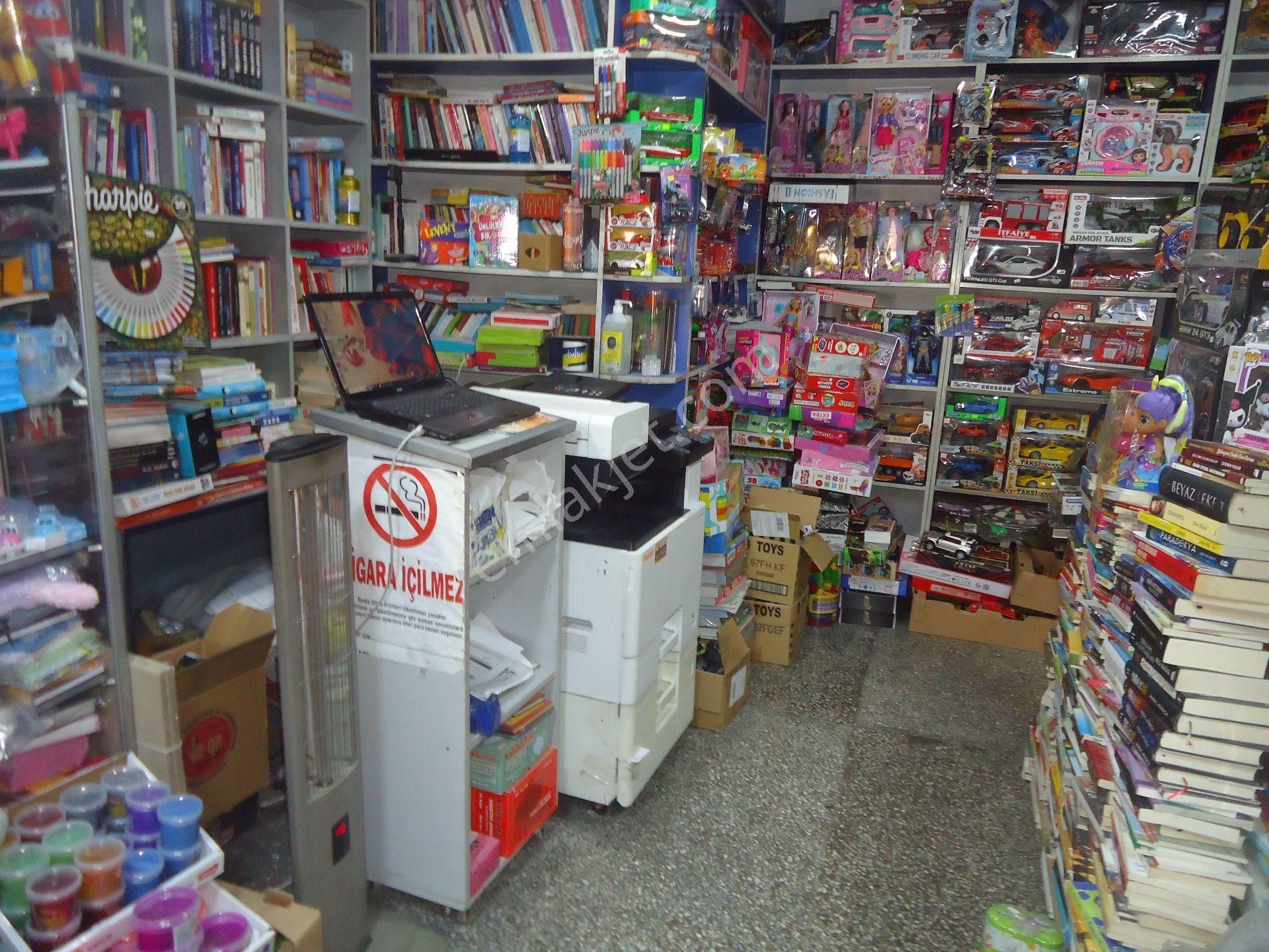 Merkezi Yerde Devren Satılık Kırtasiye Dükkanı - Görsel 2