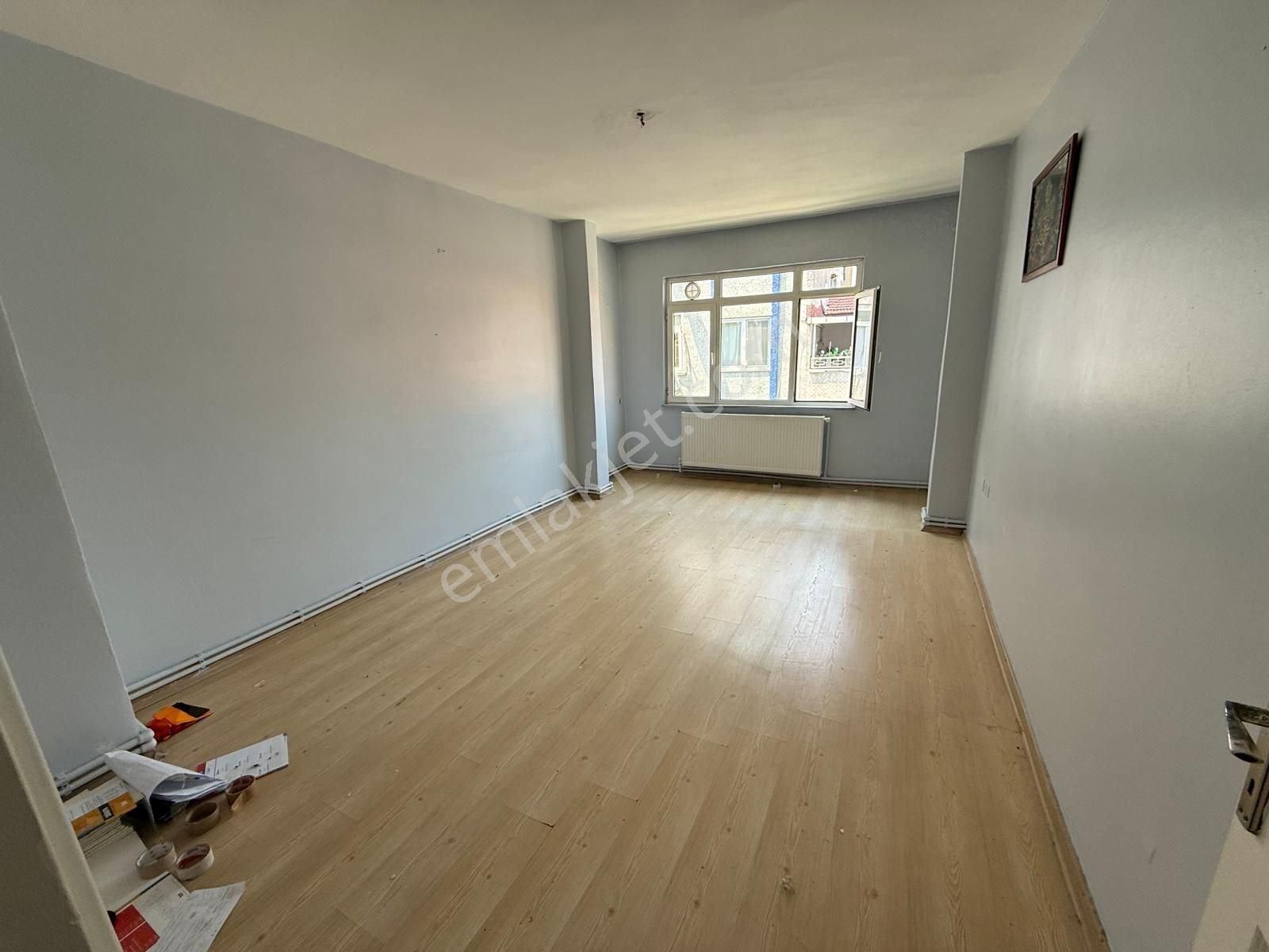 Eyüp Topçular Mahallesinde Kiralık Daire
